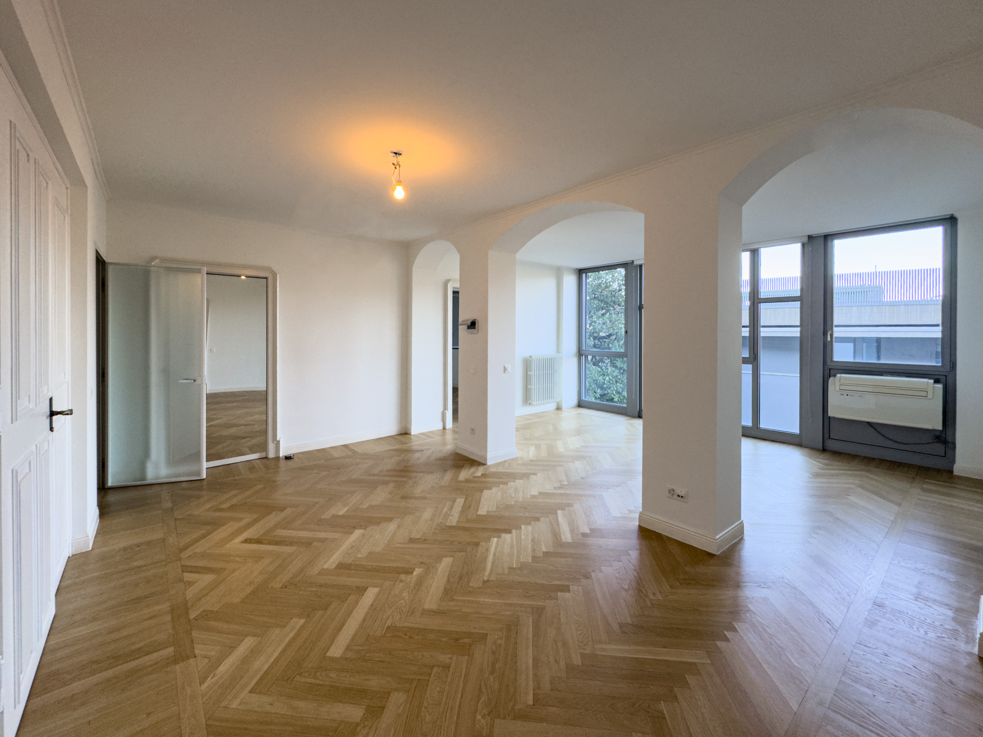 5,5-Zimmer-Wohnung zum Verkauf in Mendrisio in der prestigeträchtigen Umgebung einer historischen Villa