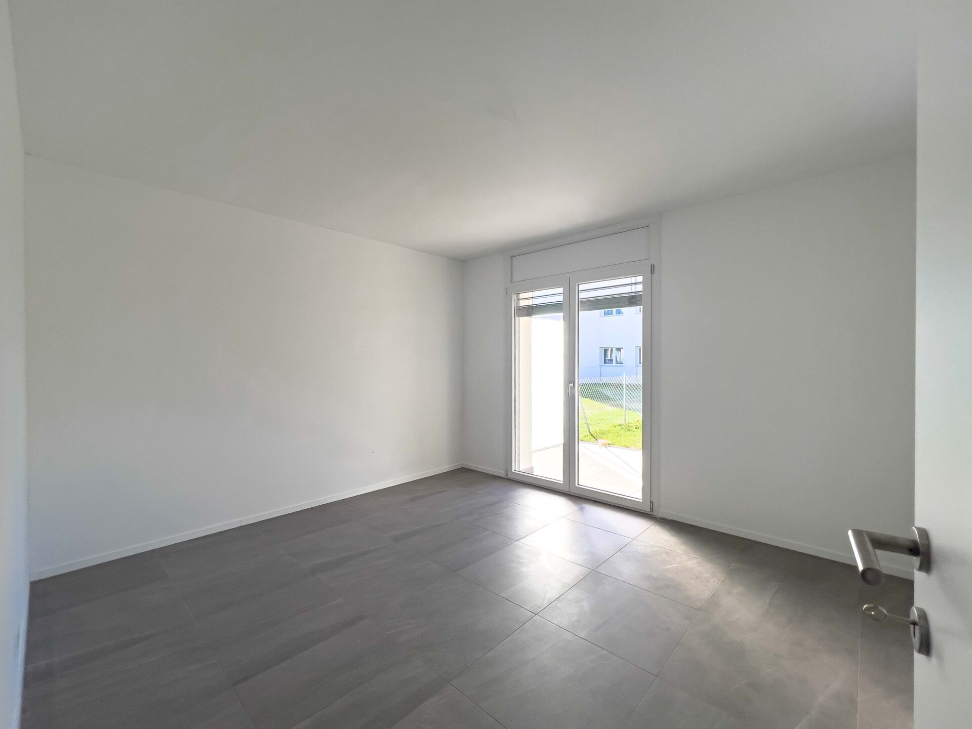 3.5room apartment with large garden for sale in Caslano H&T