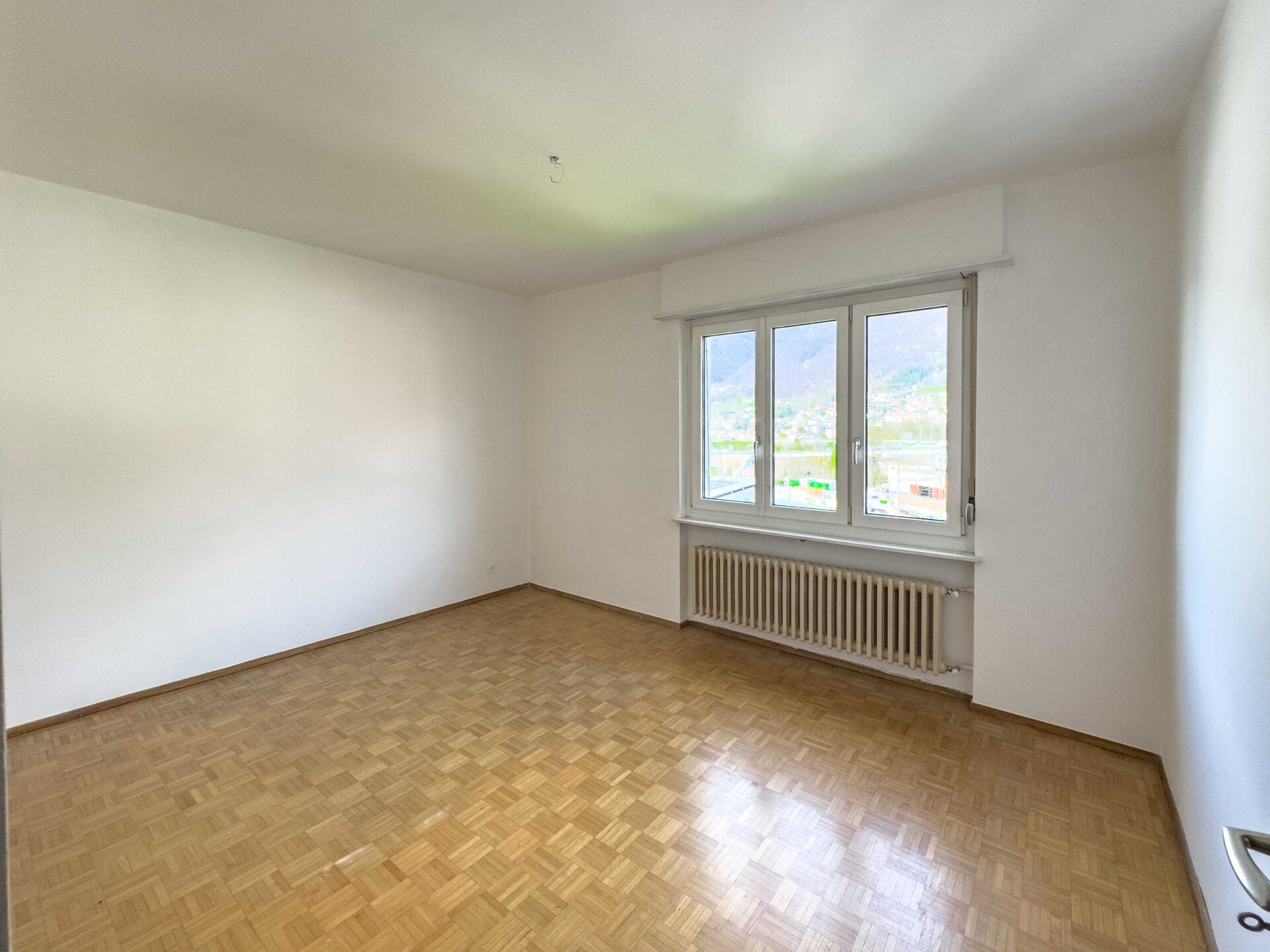 Dachgeschosswohnungen in einem Block in Taverne zu verkaufen