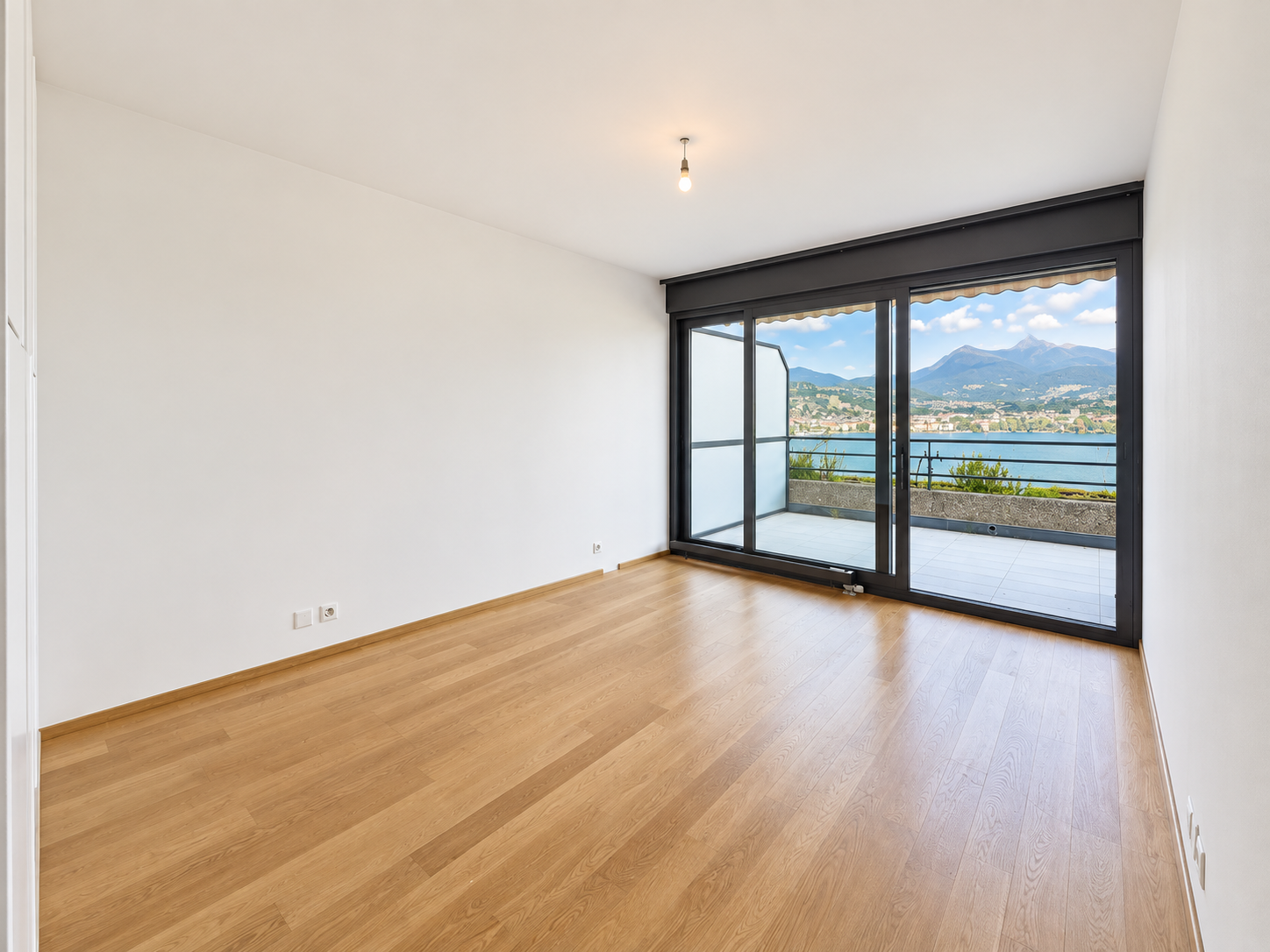 3,5-Zimmer-Wohnung mit Seeblick in Paradiso zu verkaufen 3,5-Zimmer-Wohnung mit Seeblick in Paradiso zu verkaufen