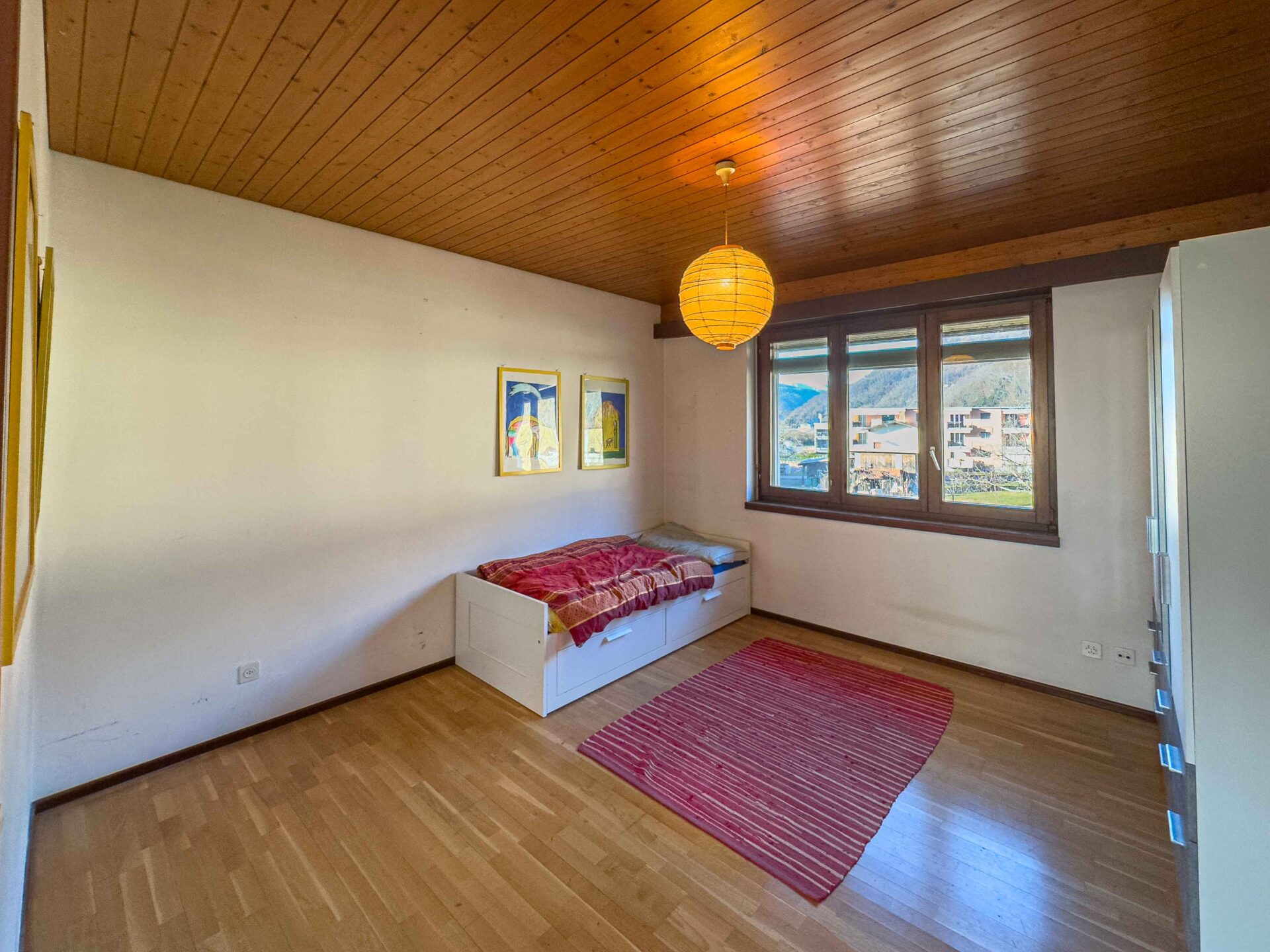 Doppelhaushälfte mit Garten zu verkaufen in Melano Doppelhaushälfte mit Garten zu verkaufen in Melano