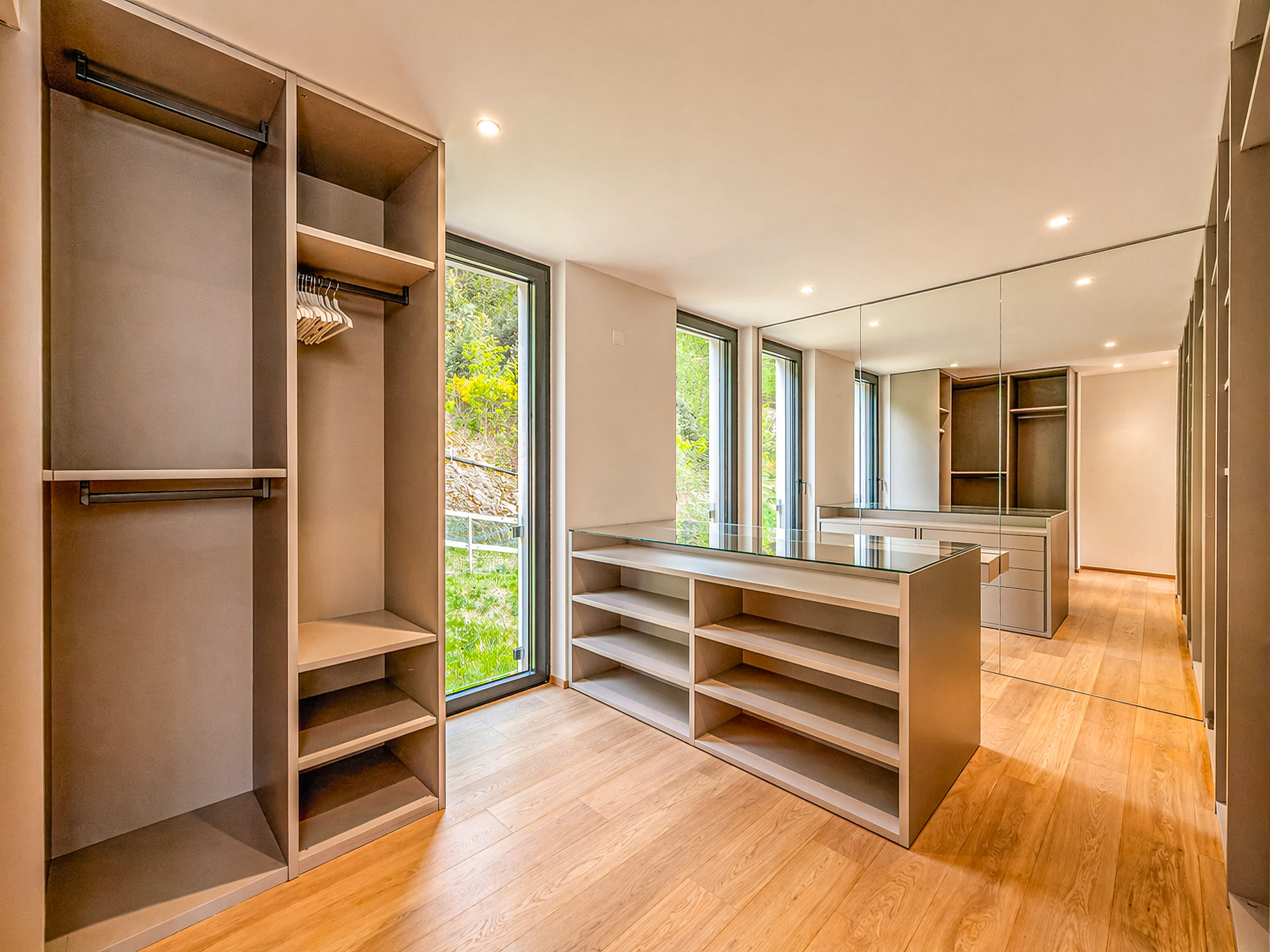 Attico di lusso vista lago in affitto a Bissone