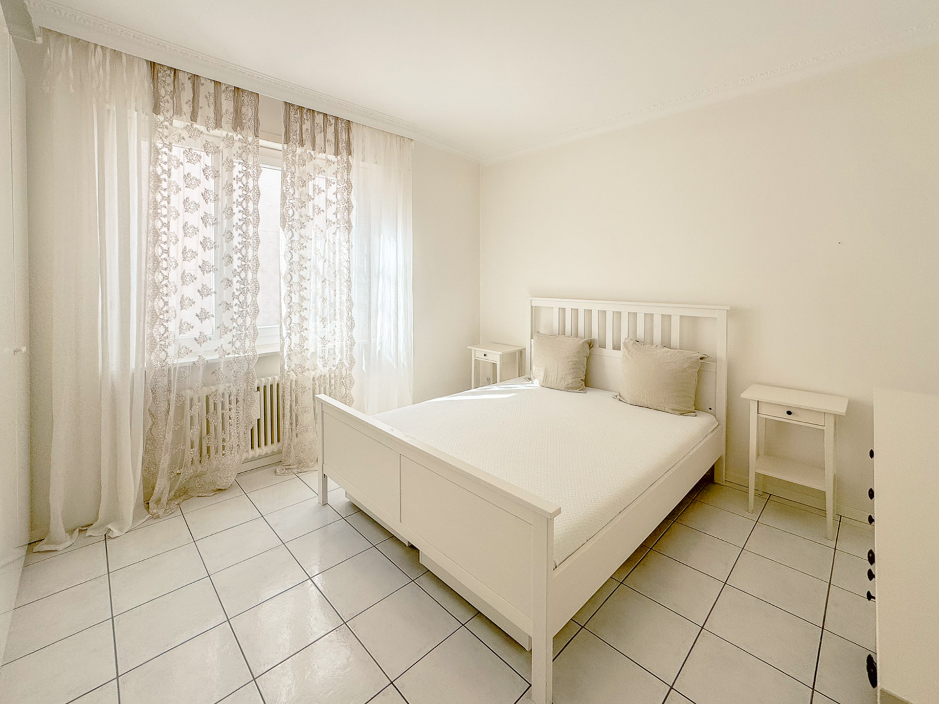 Completely renovated apartment for sale in Porza