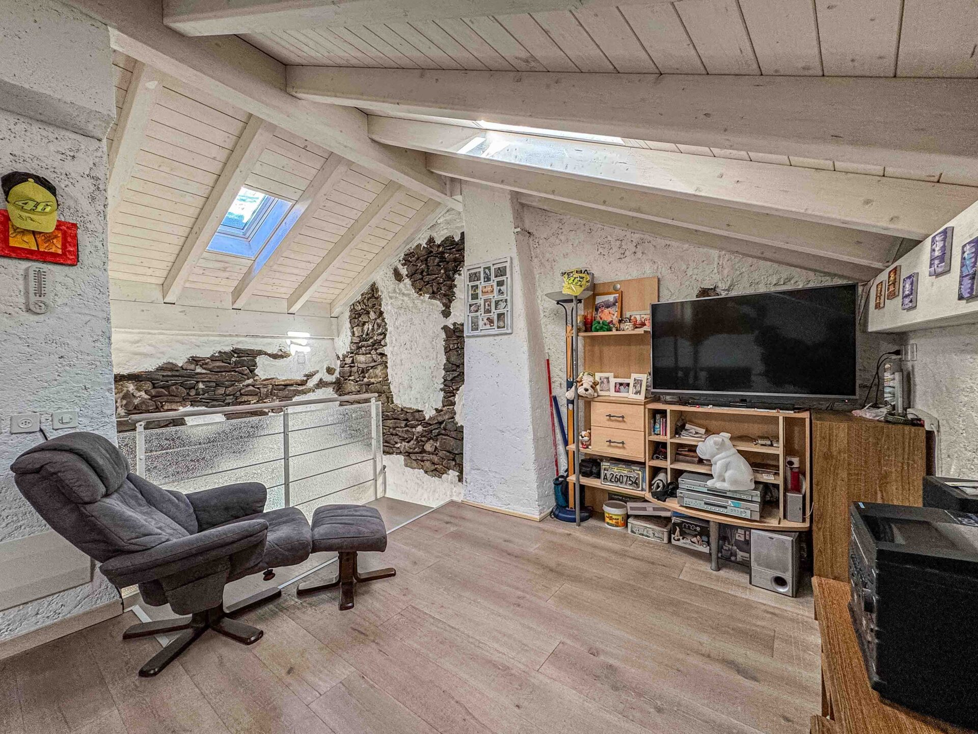 Haus zu verkaufen in Mezzovico im Stadtzentrum