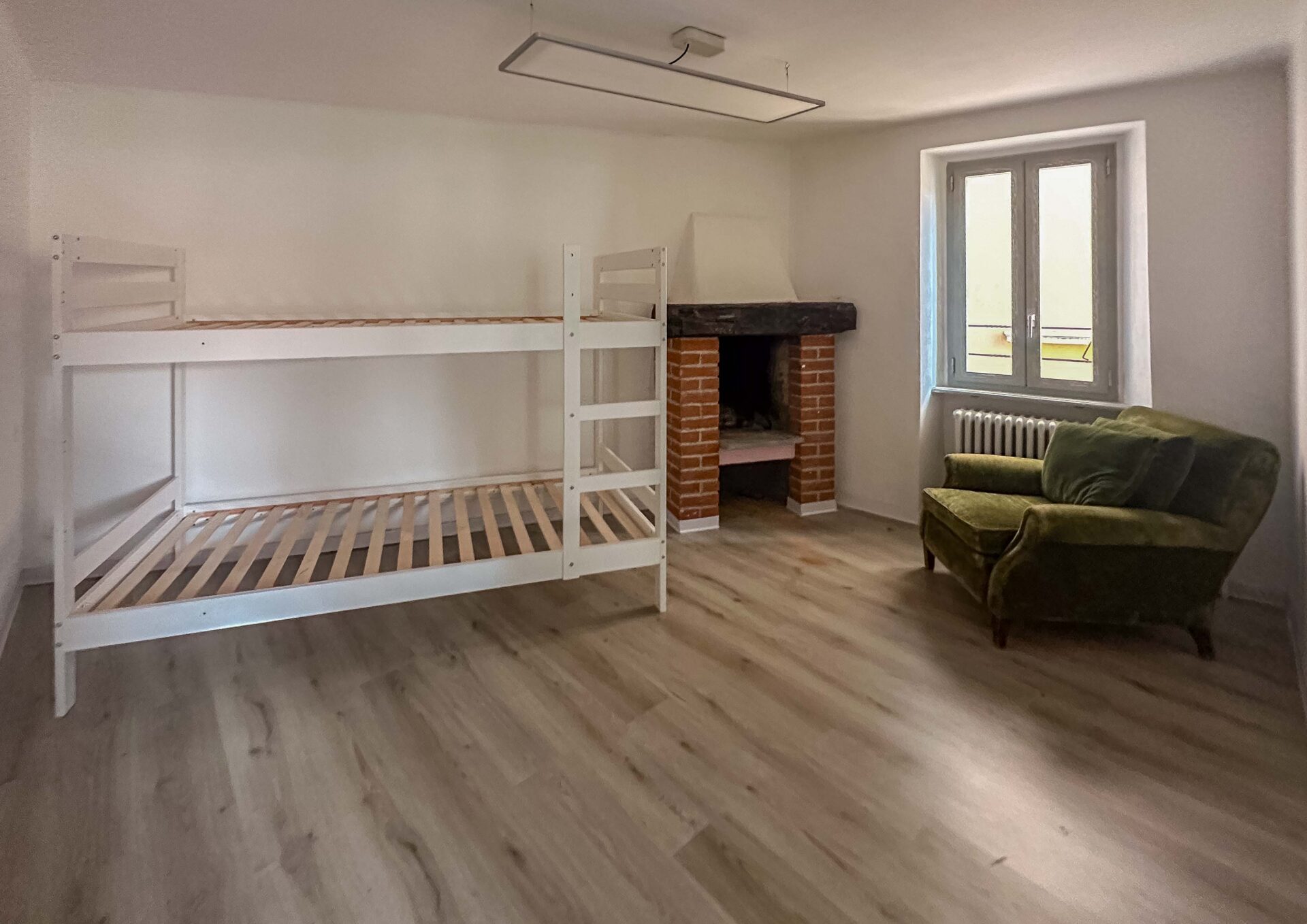Spacious 3.5-room apartment for sale in Rovio in the city core