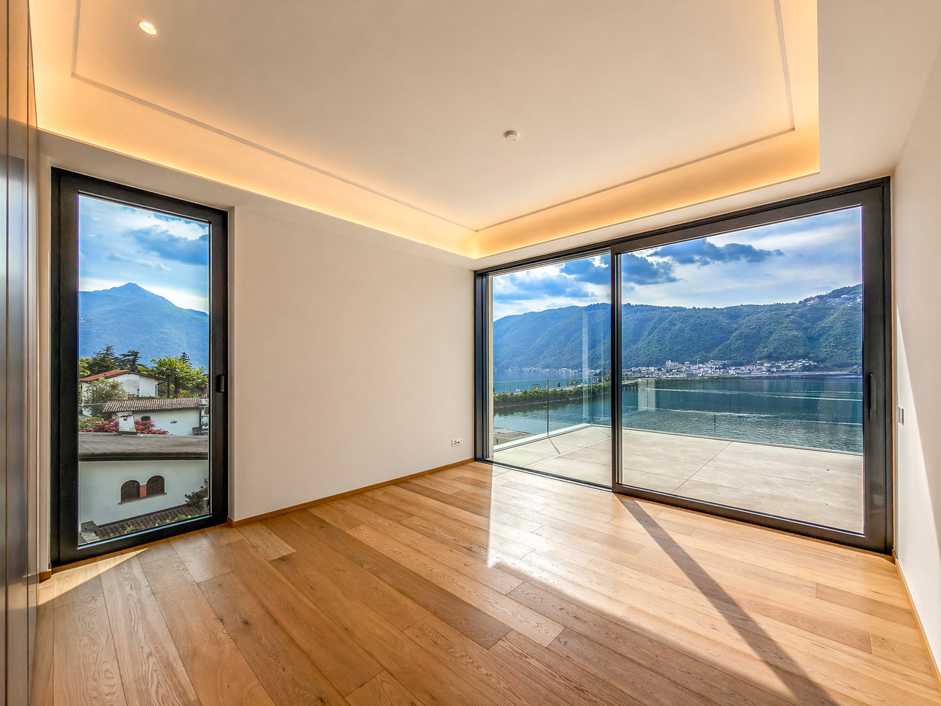 Attico di lusso vista lago in affitto a Bissone