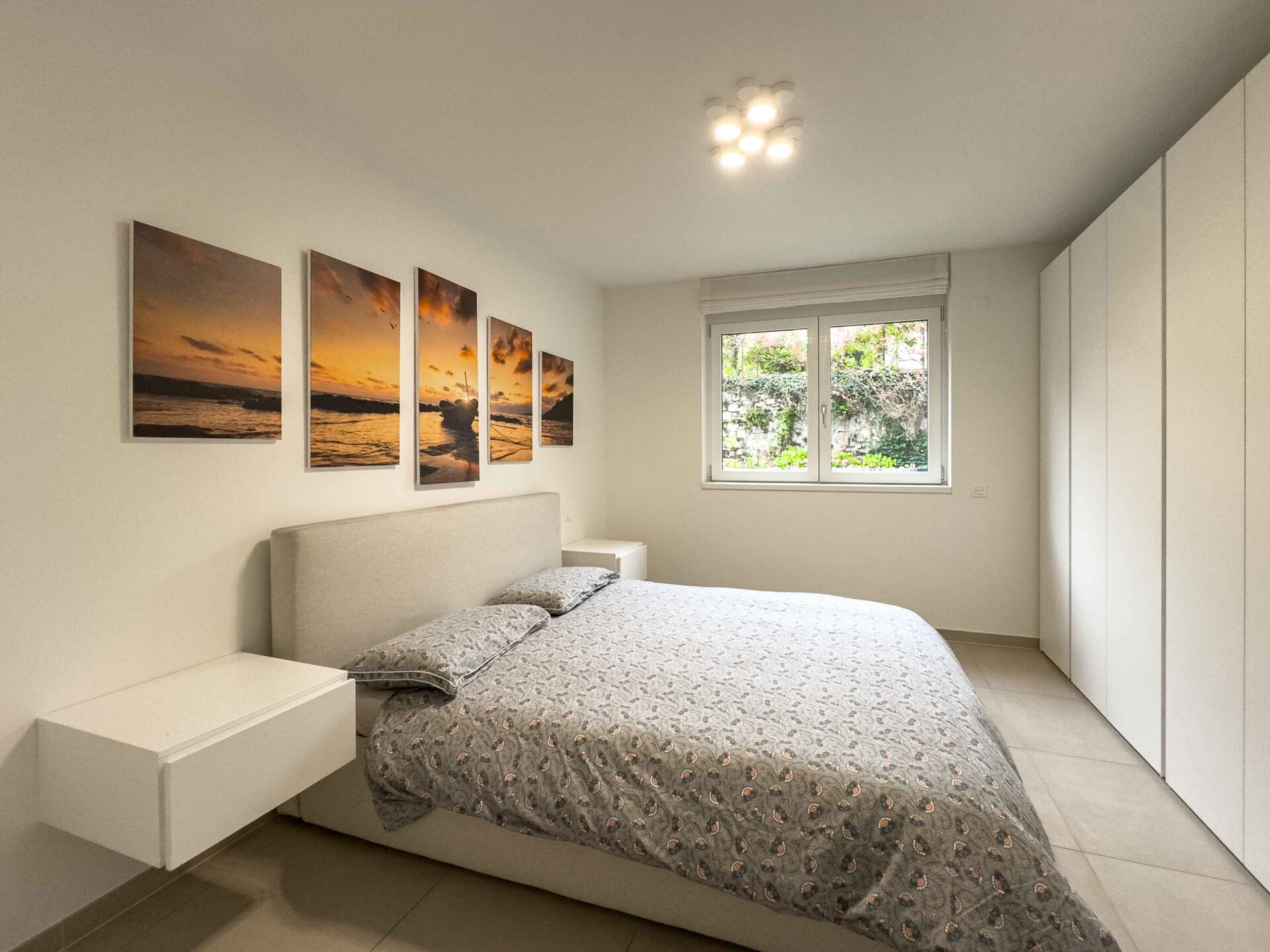 Apartment for sale with small private garden