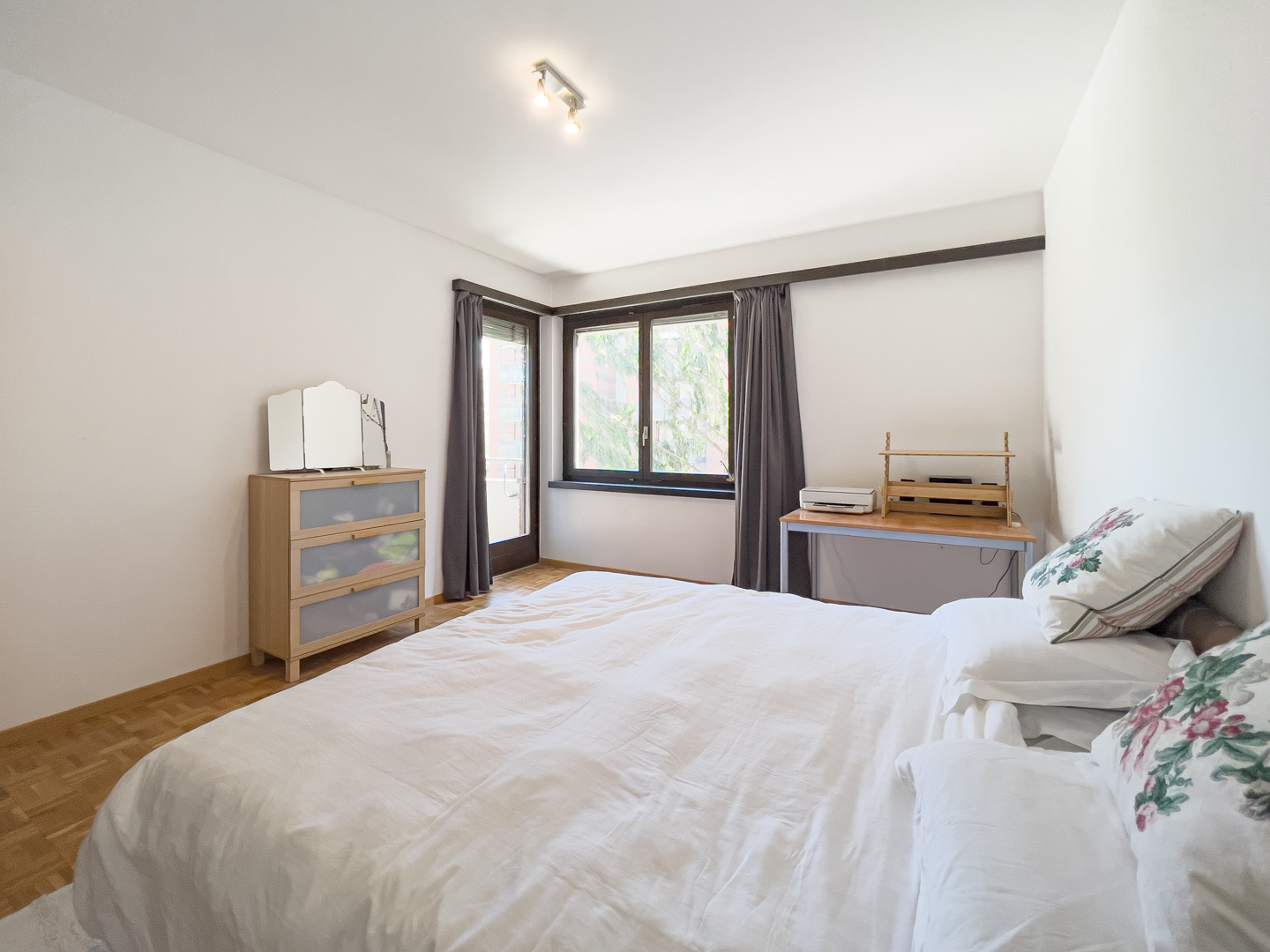 Ampio appartamento 3.5 locali in vendita ad Agno nel verde Ampio appartamento 3.5 locali in vendita ad Agno nel verde