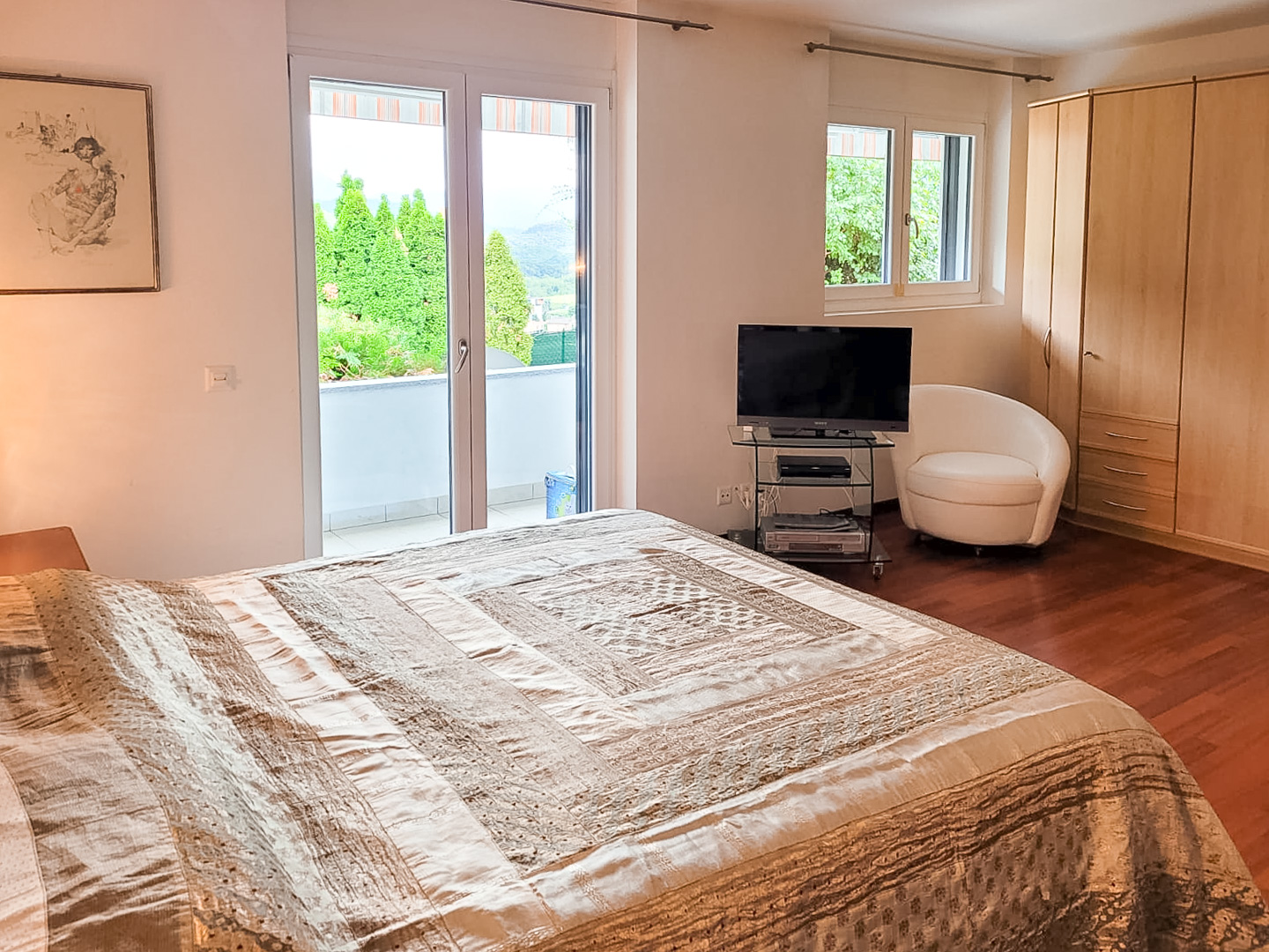 Single-family villa with large garden for sale in Mezzovico Single-family villa with large garden for sale in Mezzovico