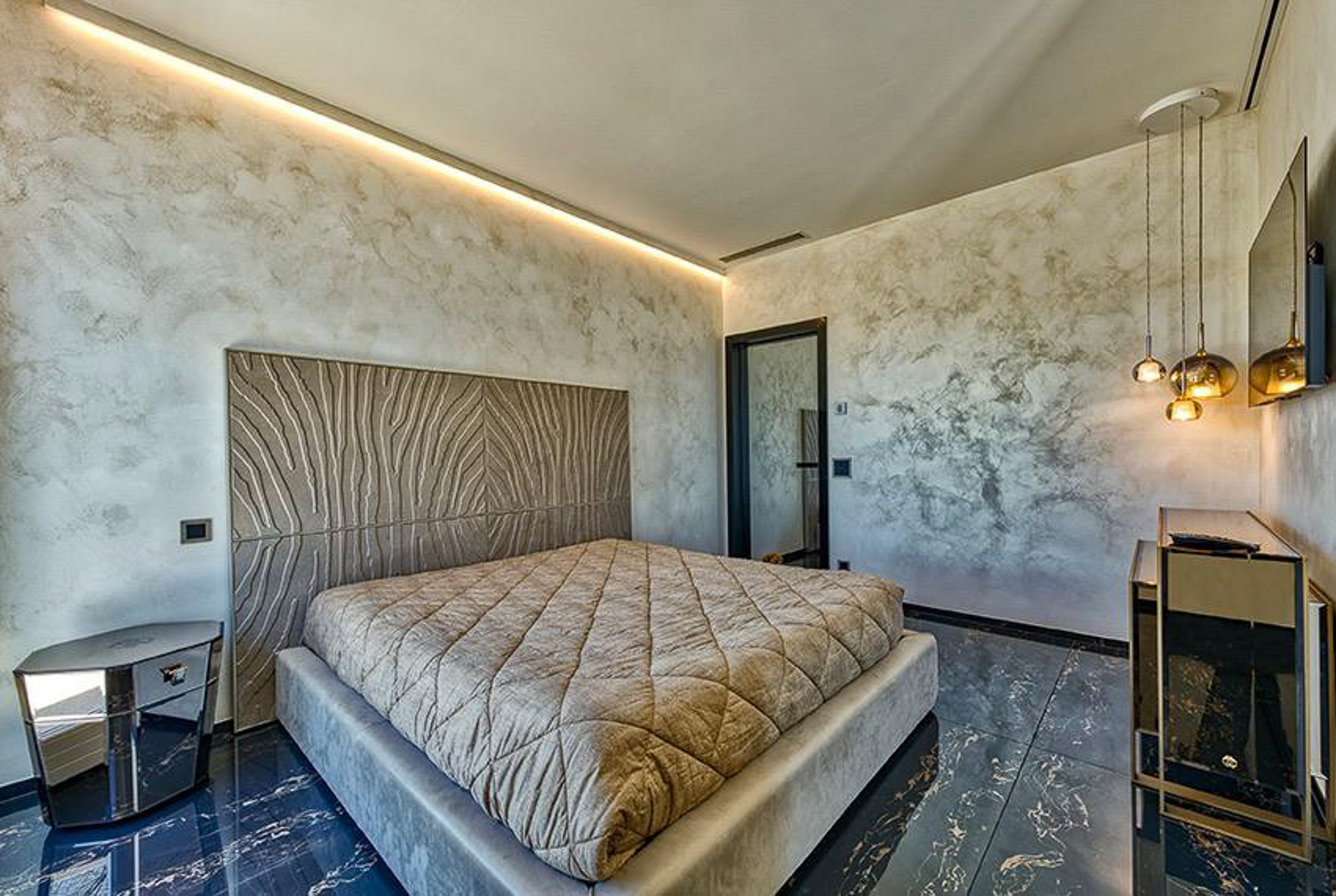 Exclusive penthouse in Montagnola