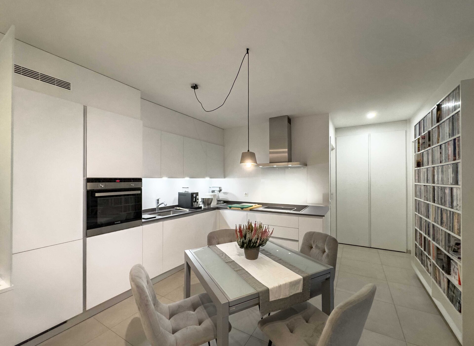 Apartment for sale with small private garden