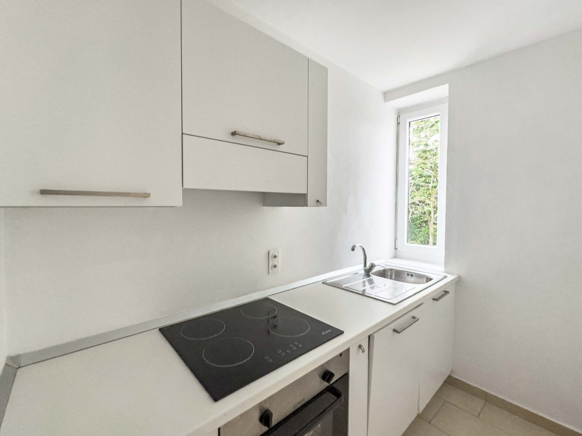 Neu renovierte 2,5-Zimmer-Wohnung in Cadempino zu verkaufen