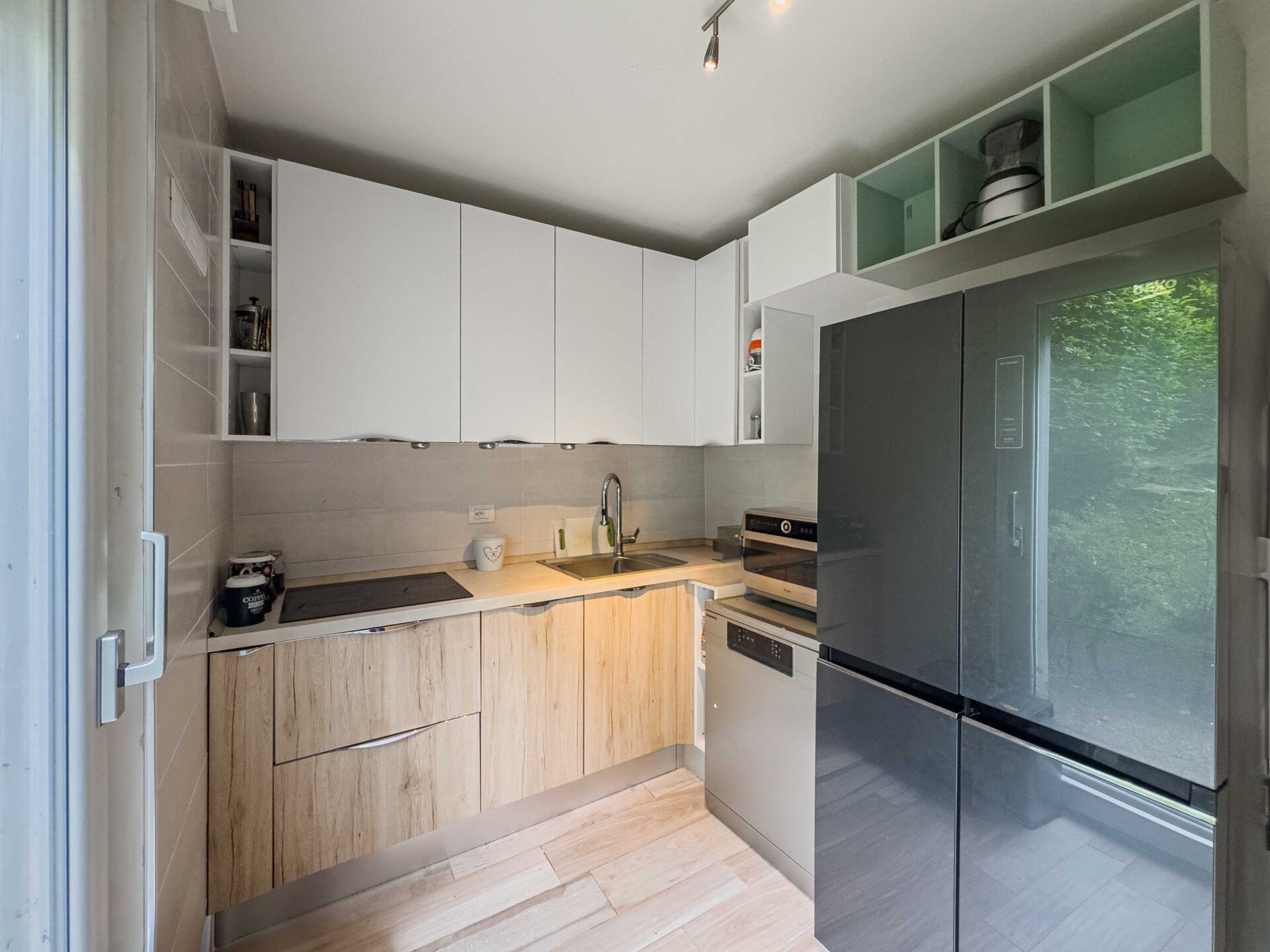 Appartamento 3.5 locali con giardino in vendita a Paradiso