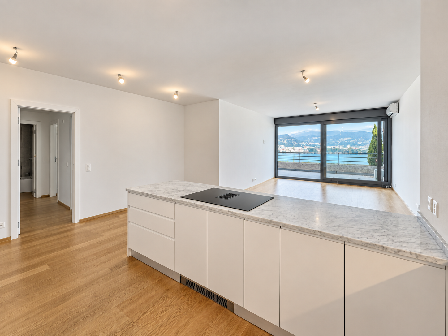 3,5-Zimmer-Wohnung mit Seeblick in Paradiso zu verkaufen 3,5-Zimmer-Wohnung mit Seeblick in Paradiso zu verkaufen