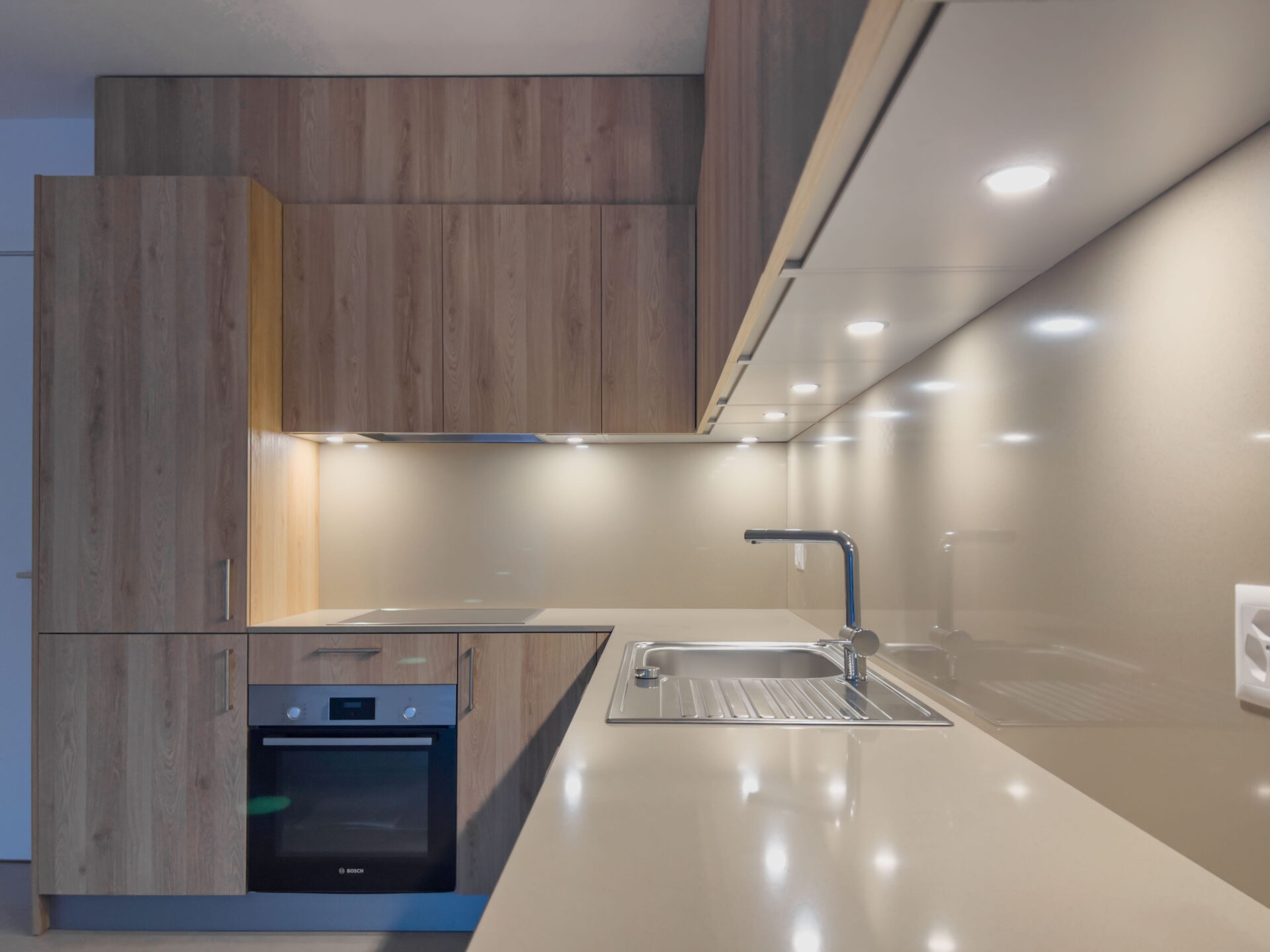 Modern apartment with small garden for sale in Genestrerio