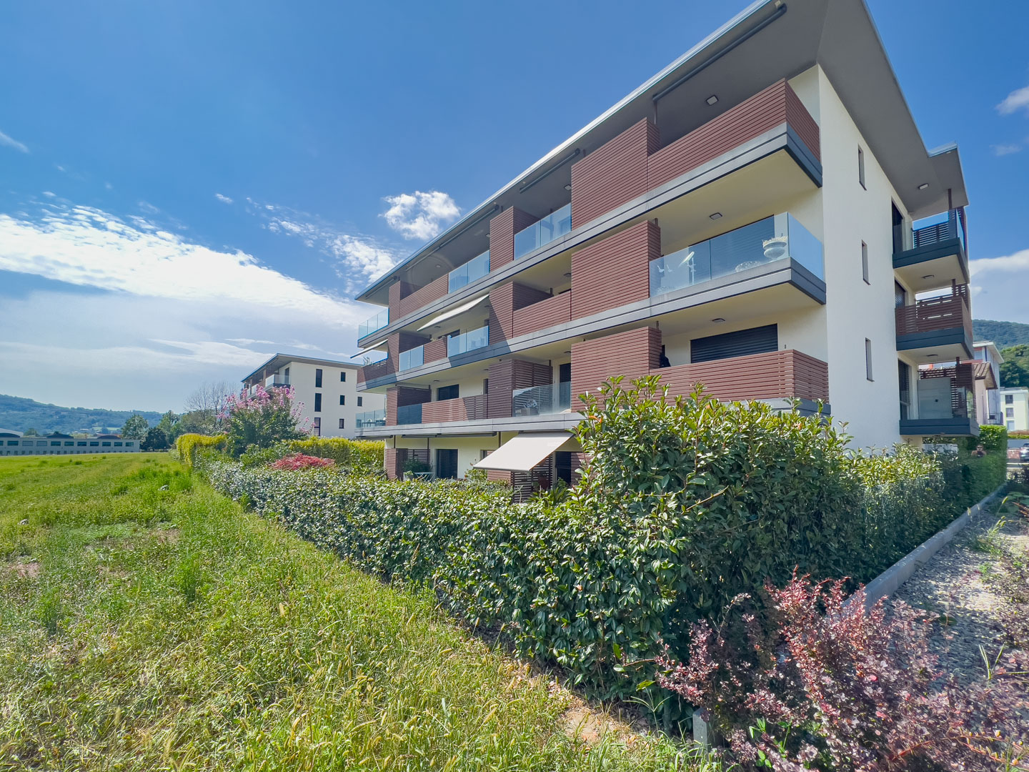 Moderno 2.5 locali con terrazzo a Caslano