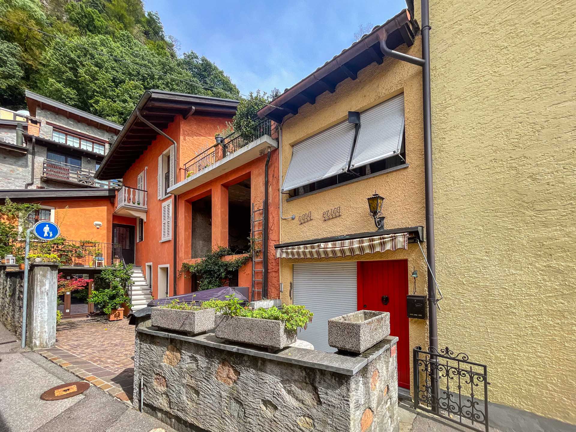 Cottage vicino al lago in vendita a Barbengo