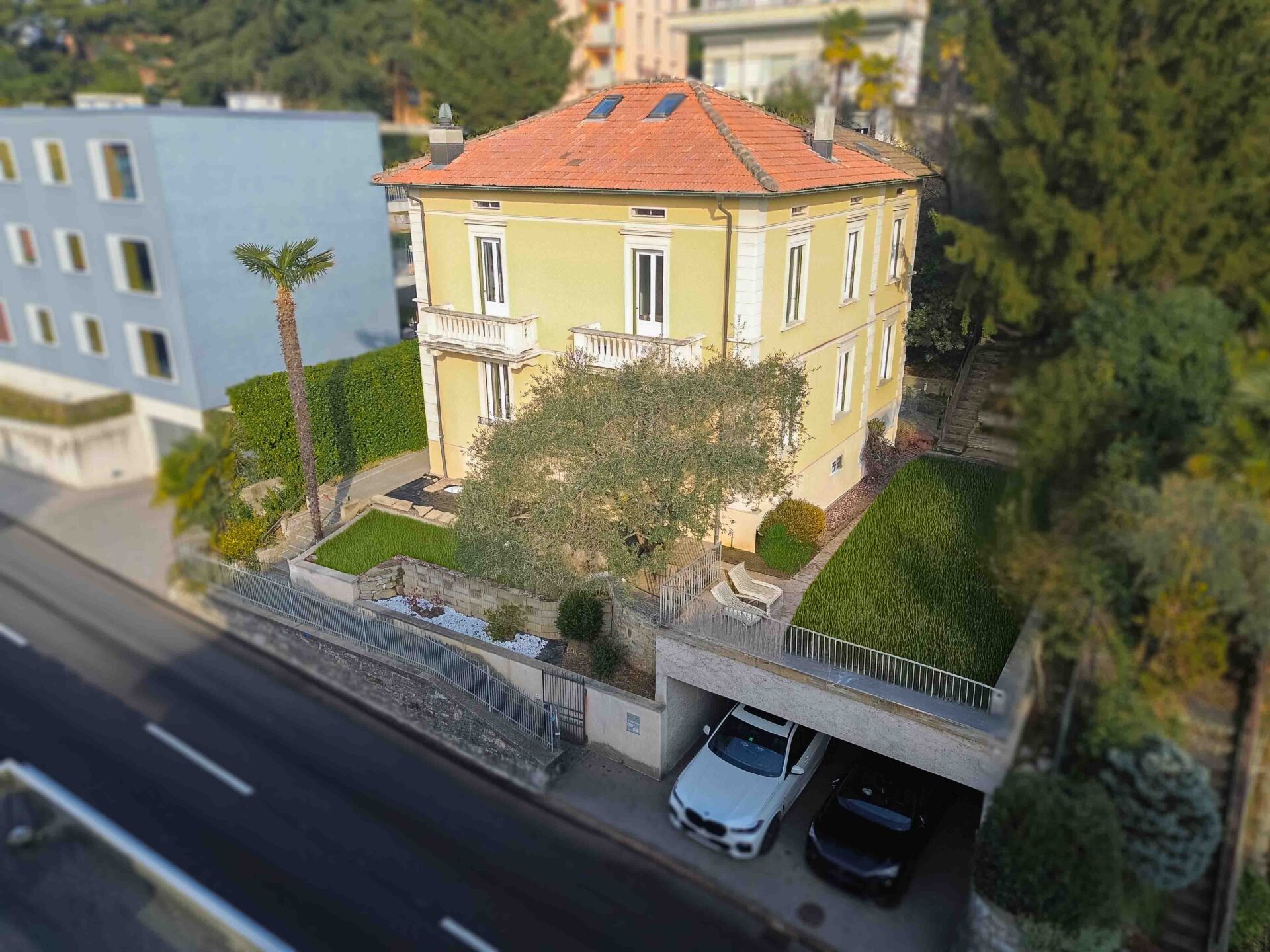 Grande casa con giardino in vendita a Vacallo