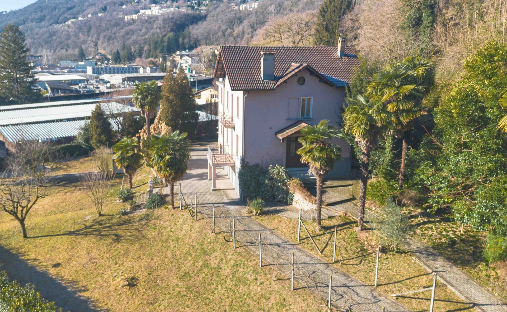 Building land for sale in Pambio Noranco