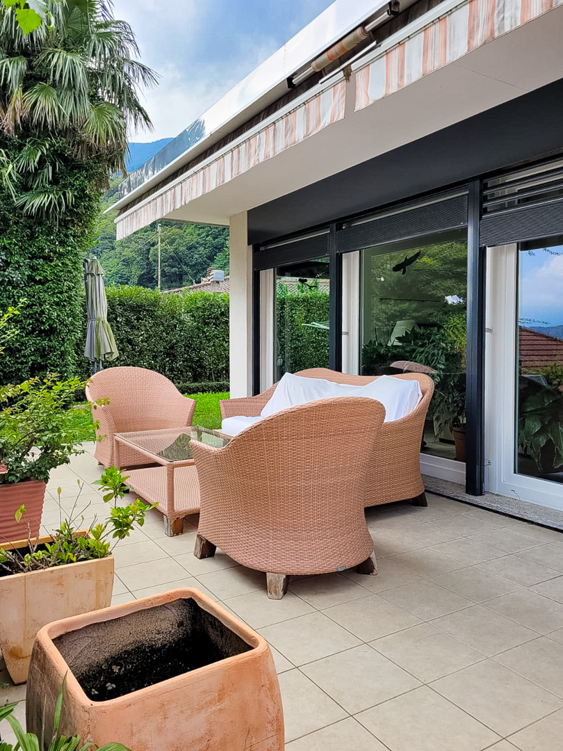 Single-family villa with large garden for sale in Mezzovico Single-family villa with large garden for sale in Mezzovico