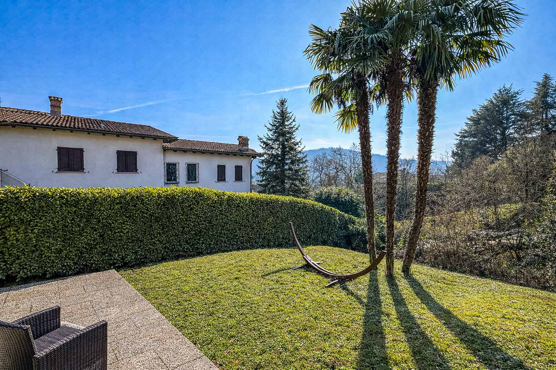 Haus mit Garten zu verkaufen in Stabio Haus mit Garten zu verkaufen in Stabio