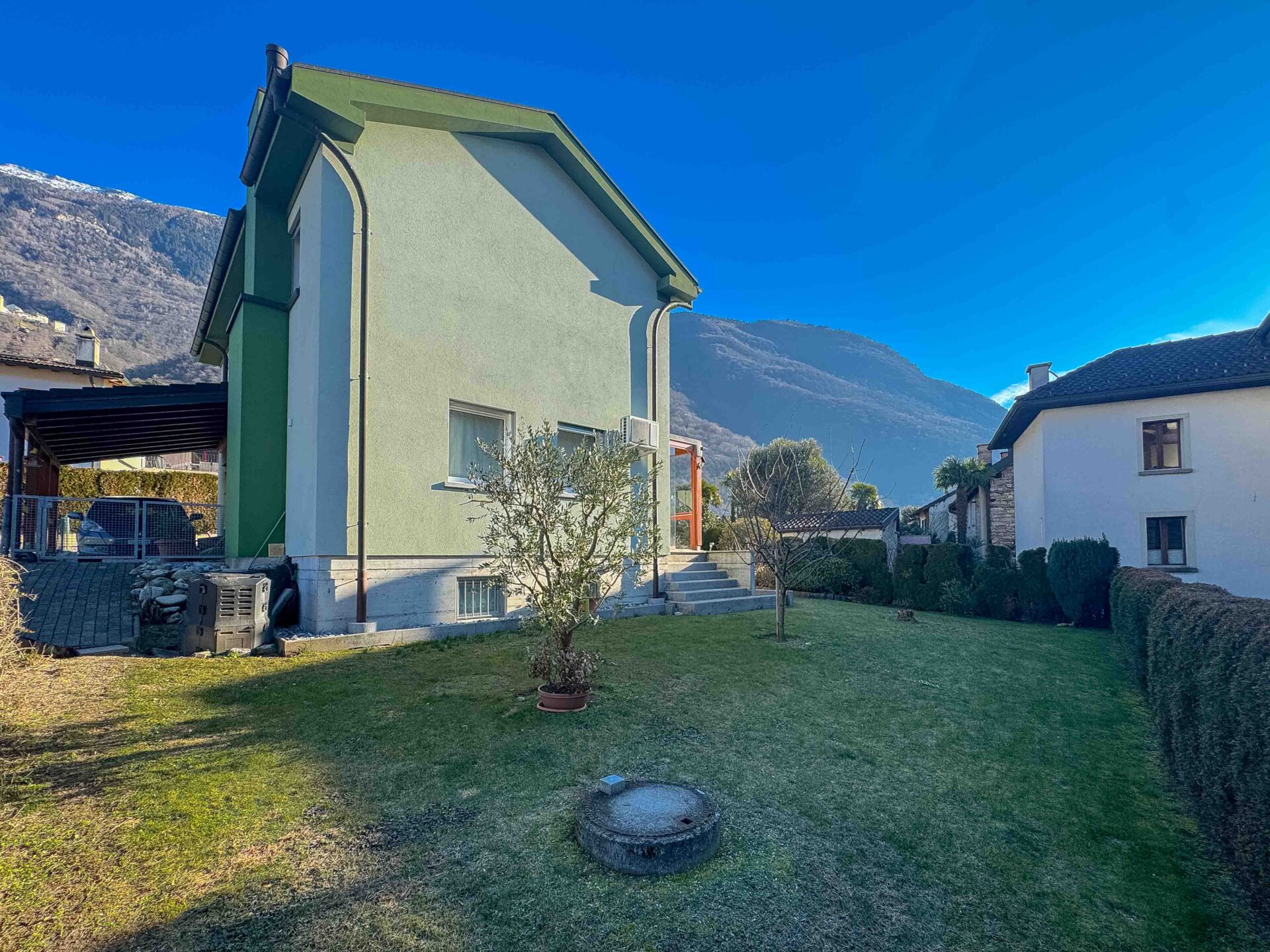 Freistehendes Haus mit Garten zu verkaufen in Claro