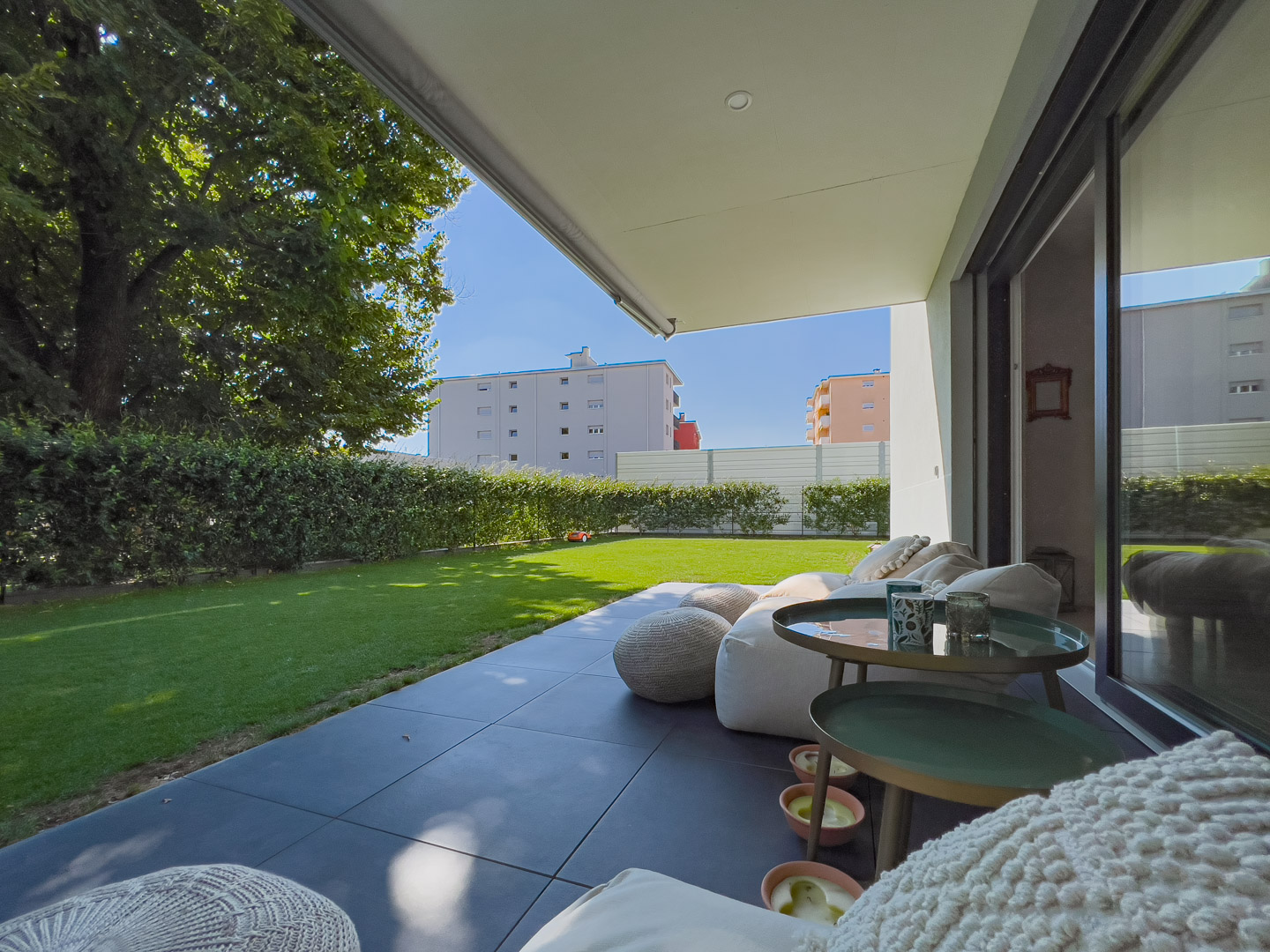 Moderno appartamento con giardino in affitto a Mendrisio