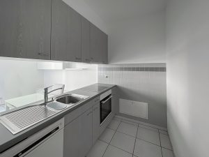 Monolocale arredato in affitto a pochi passi dal lago