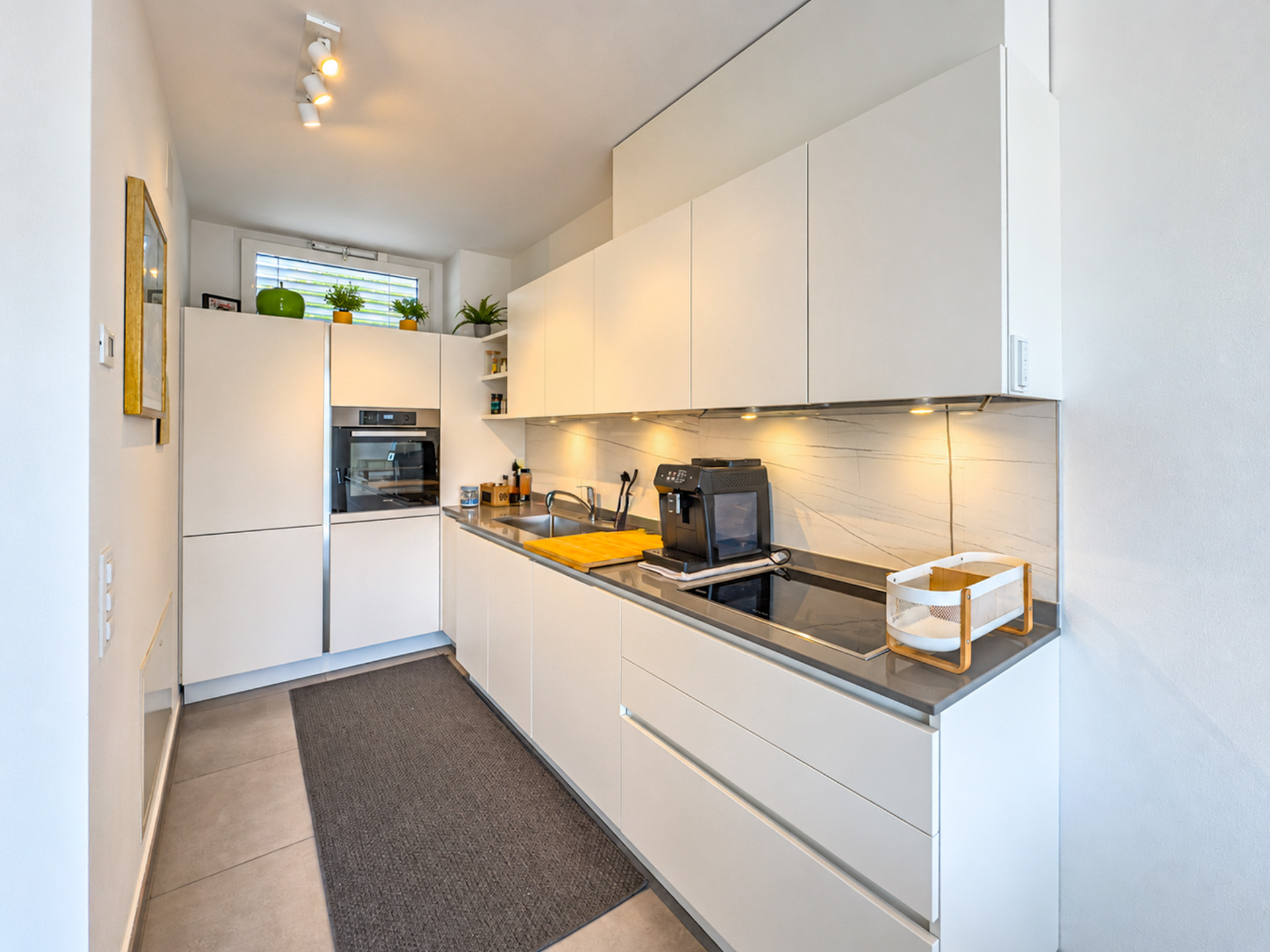 Casa a schiera con giardino e vista aperta in vendita ad Agno Casa a schiera con giardino e vista aperta in vendita ad Agno