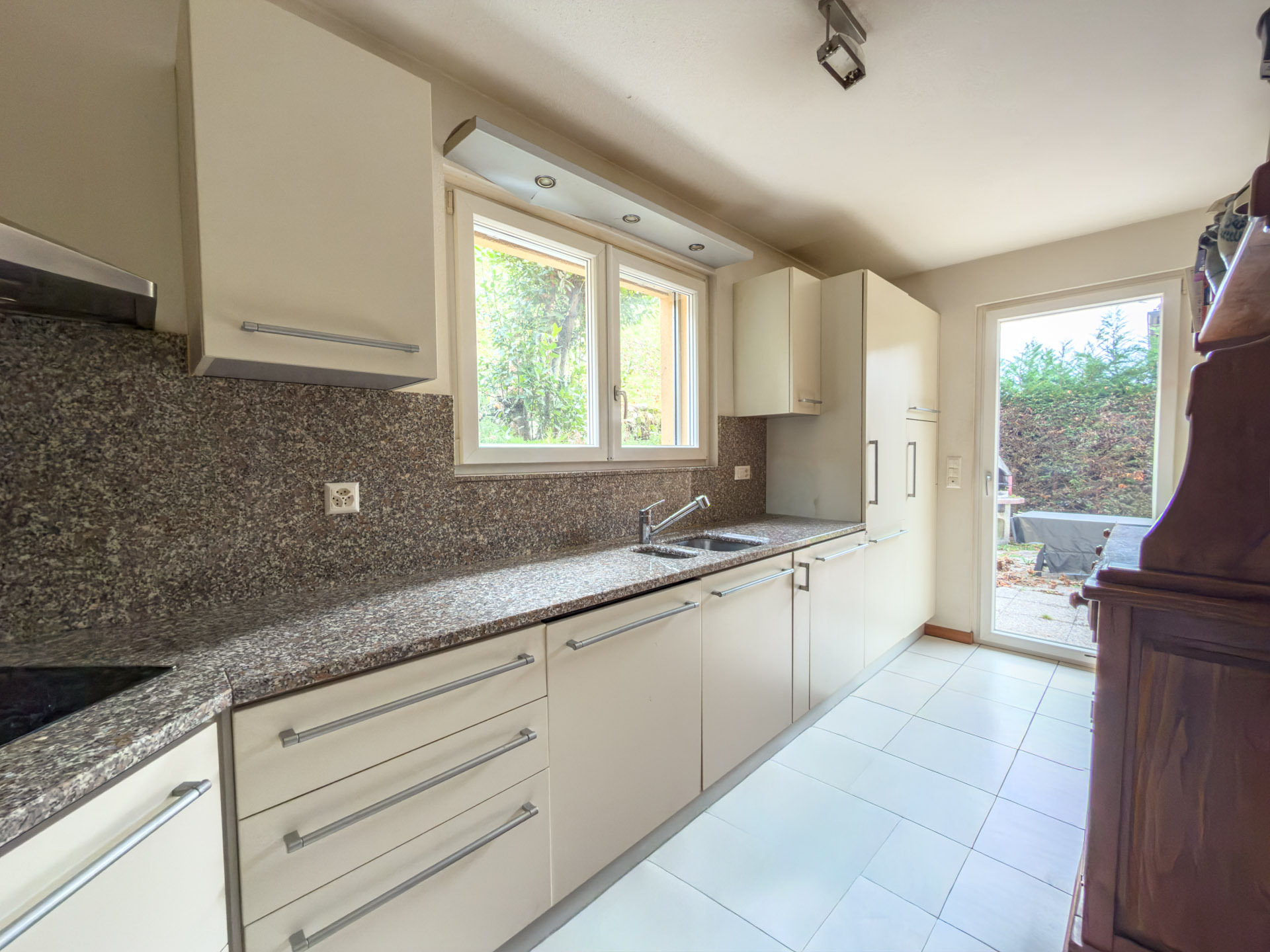 Casa con giardino in vendita a Cadro