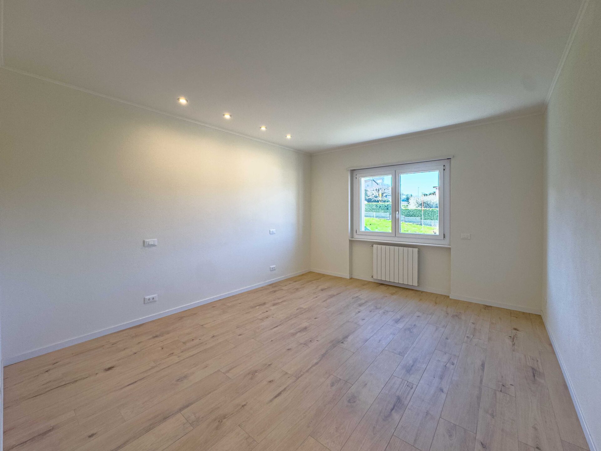 House for sale in Balerna in the green and tranquility