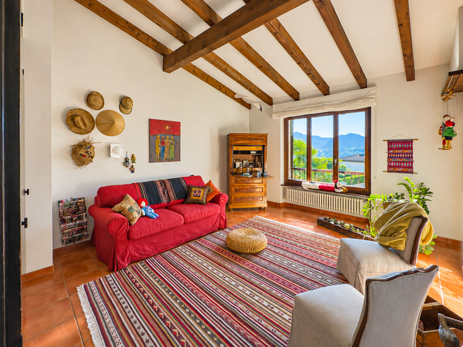 Casa contigua con terrazza e giardino in vendita a Gravesano Casa contigua con terrazza e giardino in vendita a Gravesano