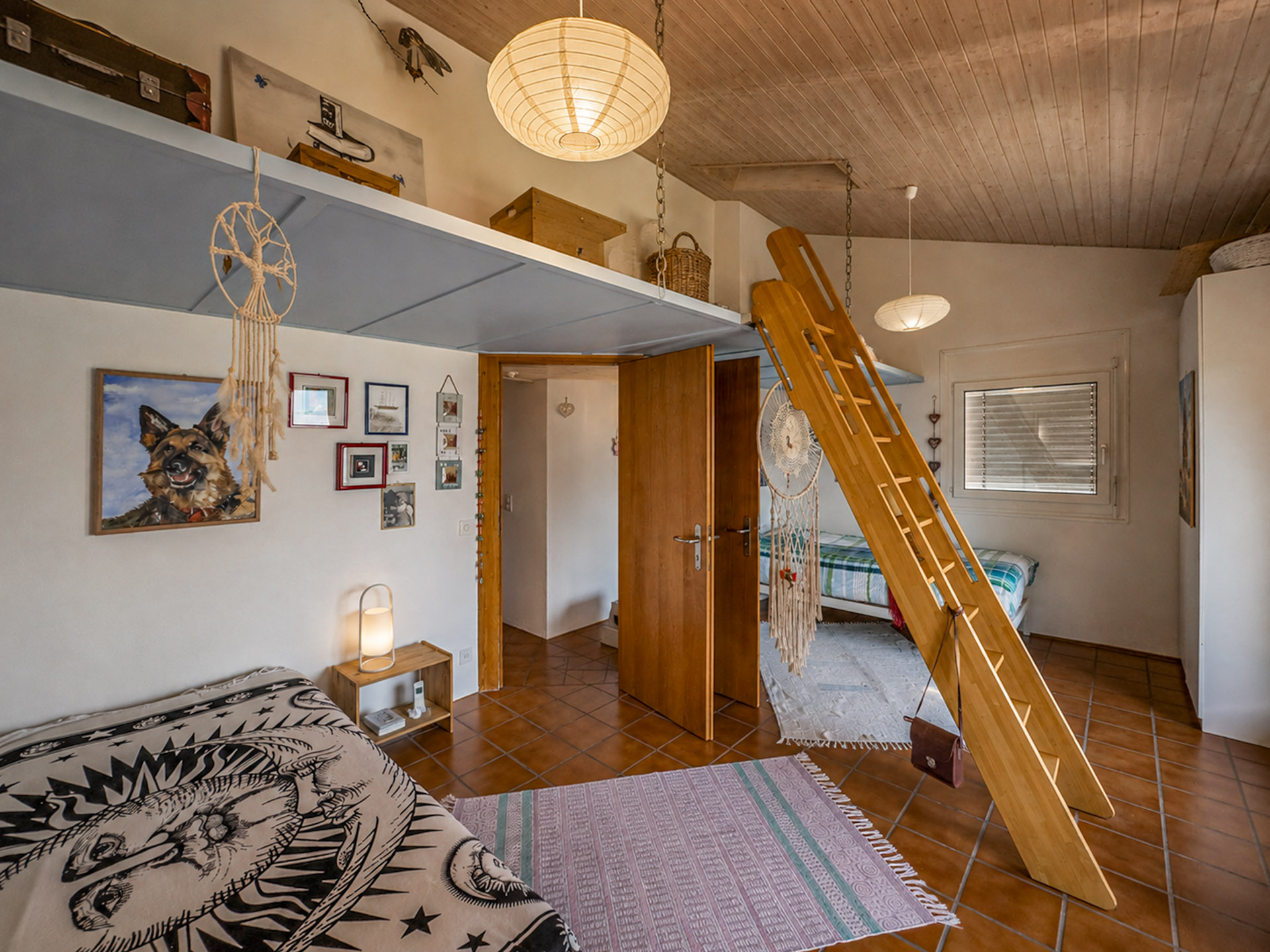 Lake-view single-family house for sale in Carona