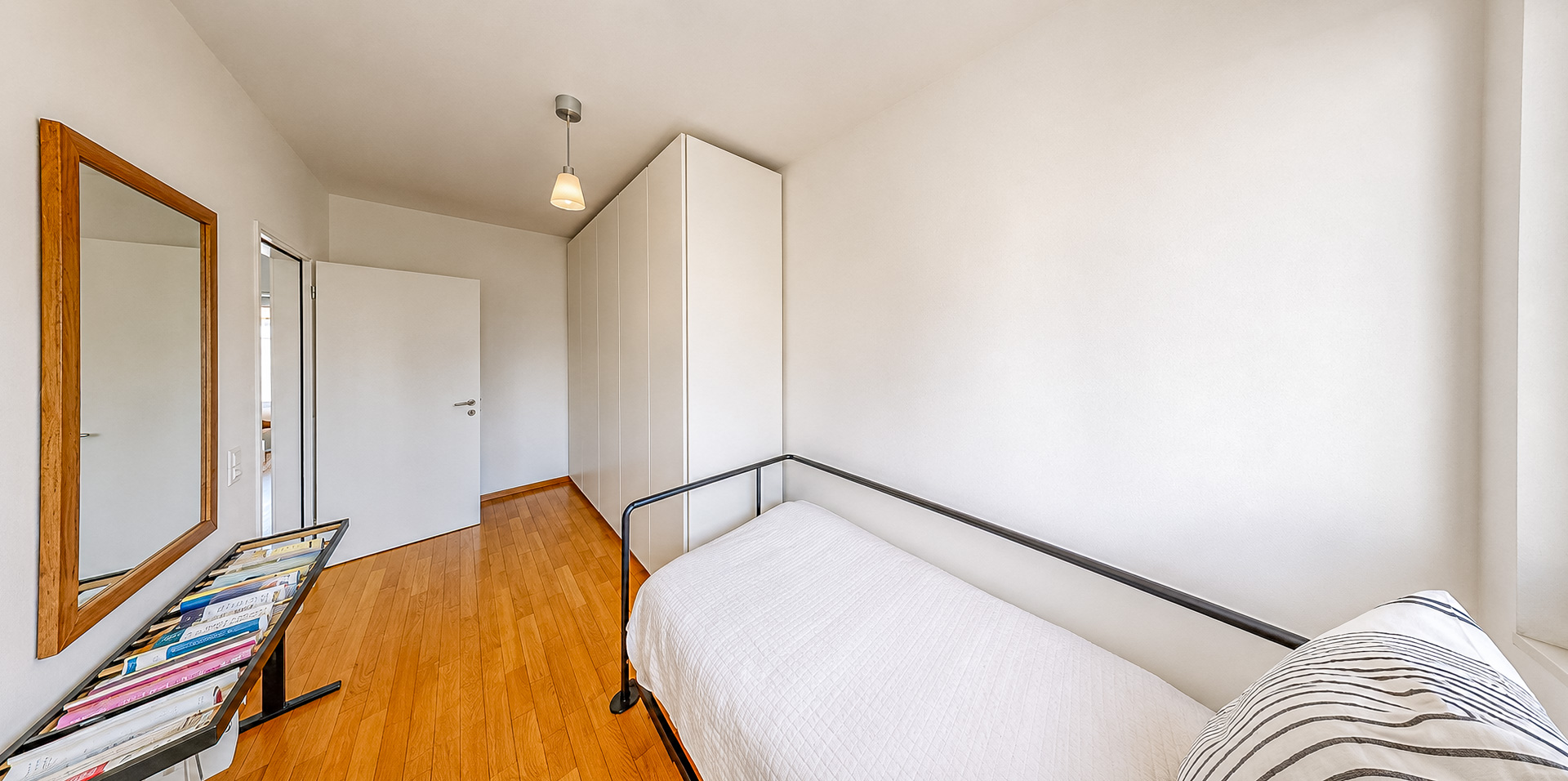 Ampio appartamento 4.5 locali con giardino in vendita a Lugano