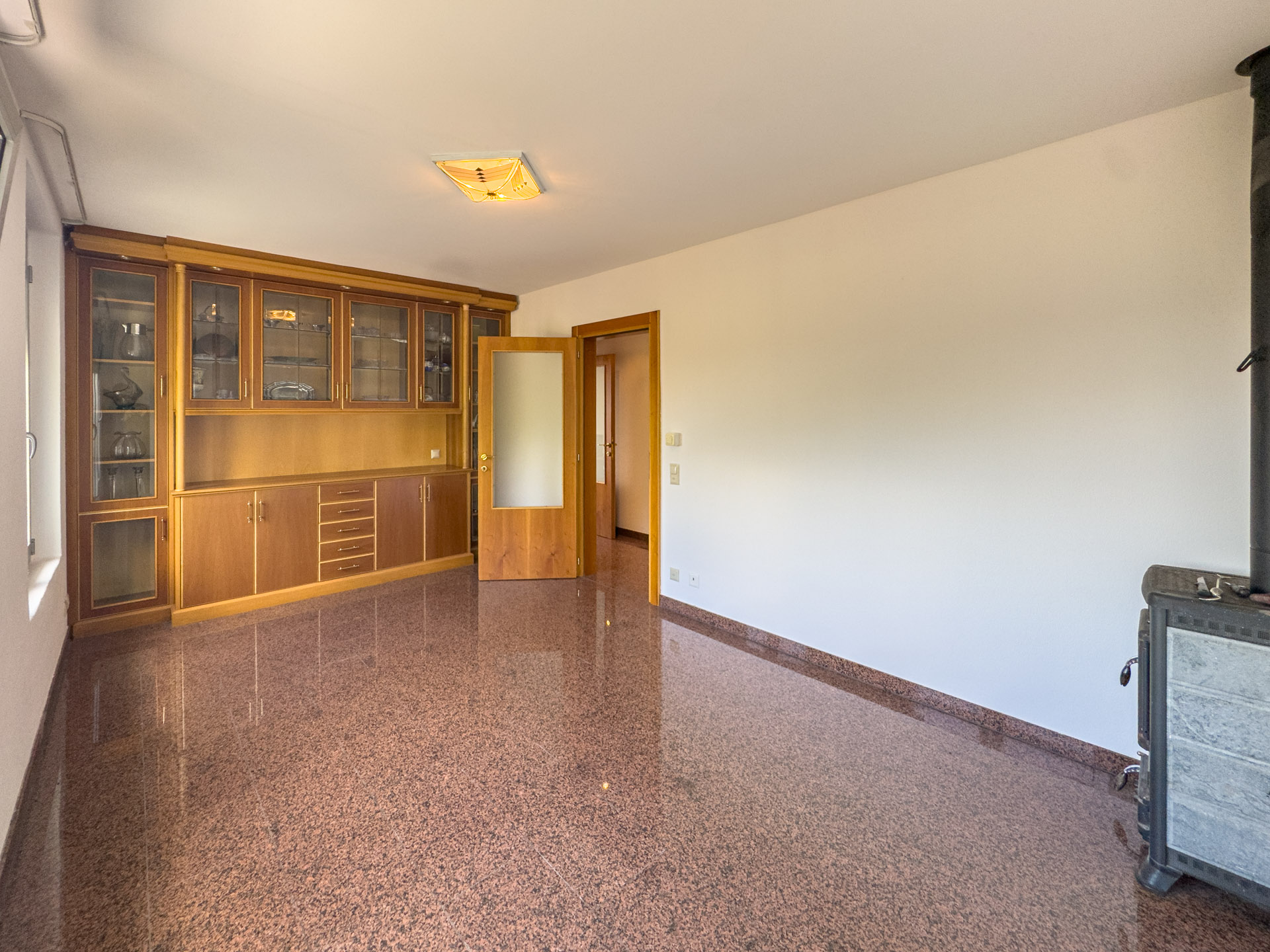 Casa con grande giardino in vendita a Sagno nel verde, anche come residenza secondaria