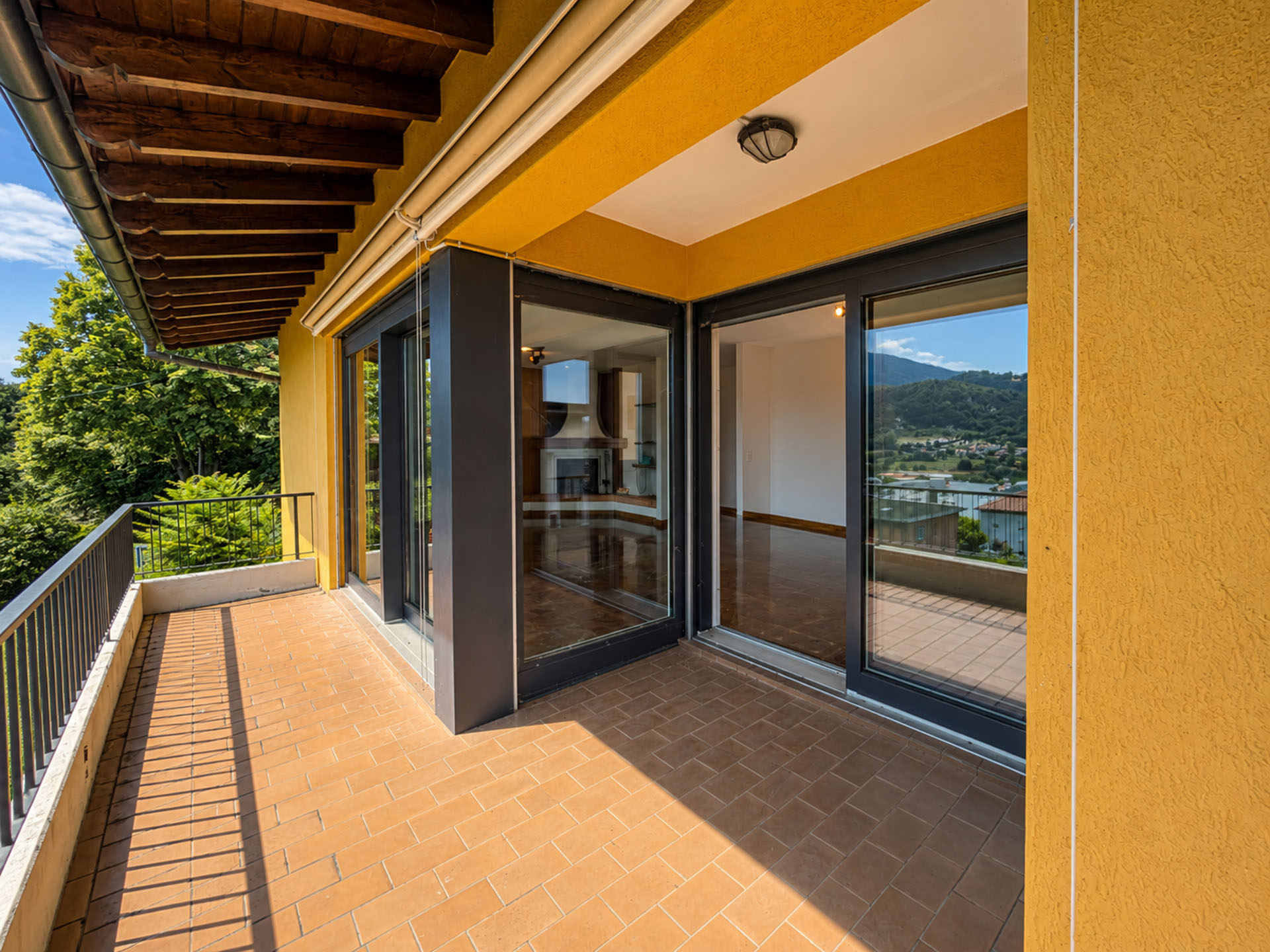 Casa con giardino in vendita a Mendrisio
