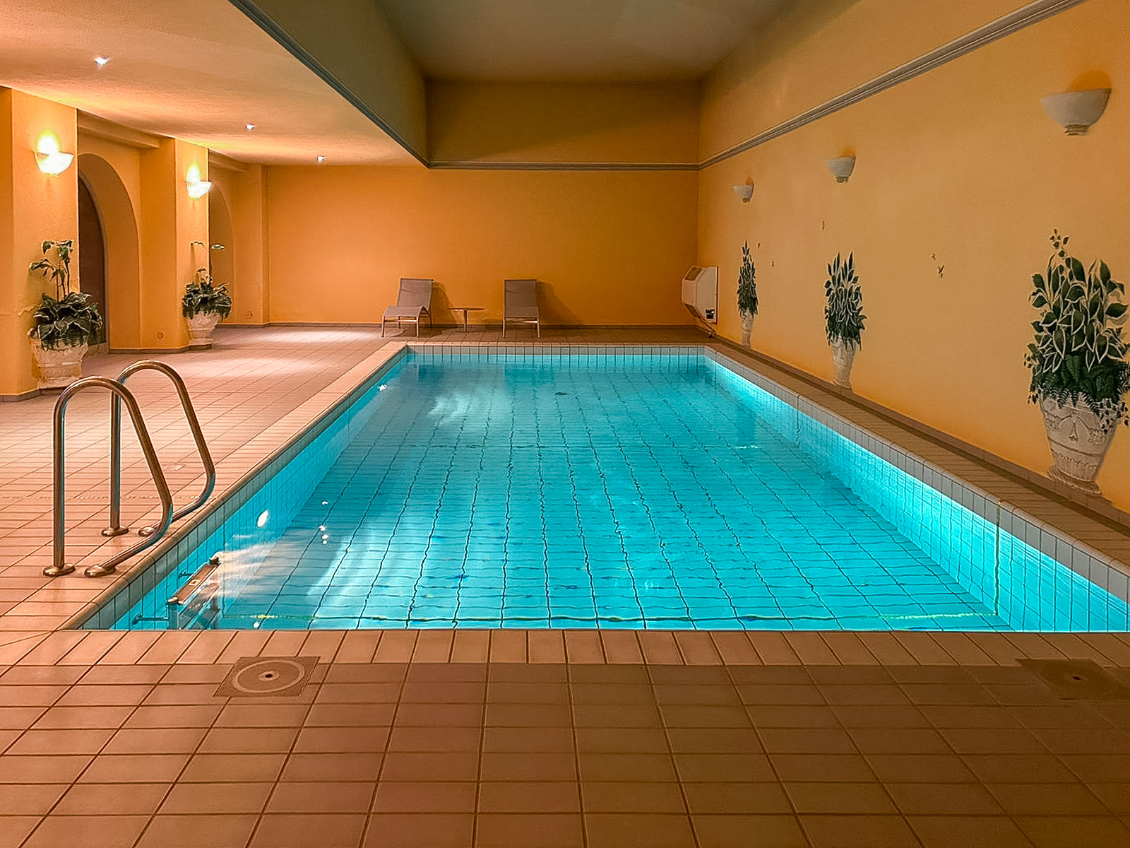 Apartment with pool for sale in Lugano Loreto