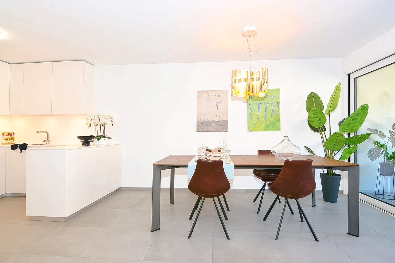 Moderno appartamento con giardino in vendita a Bellinzona