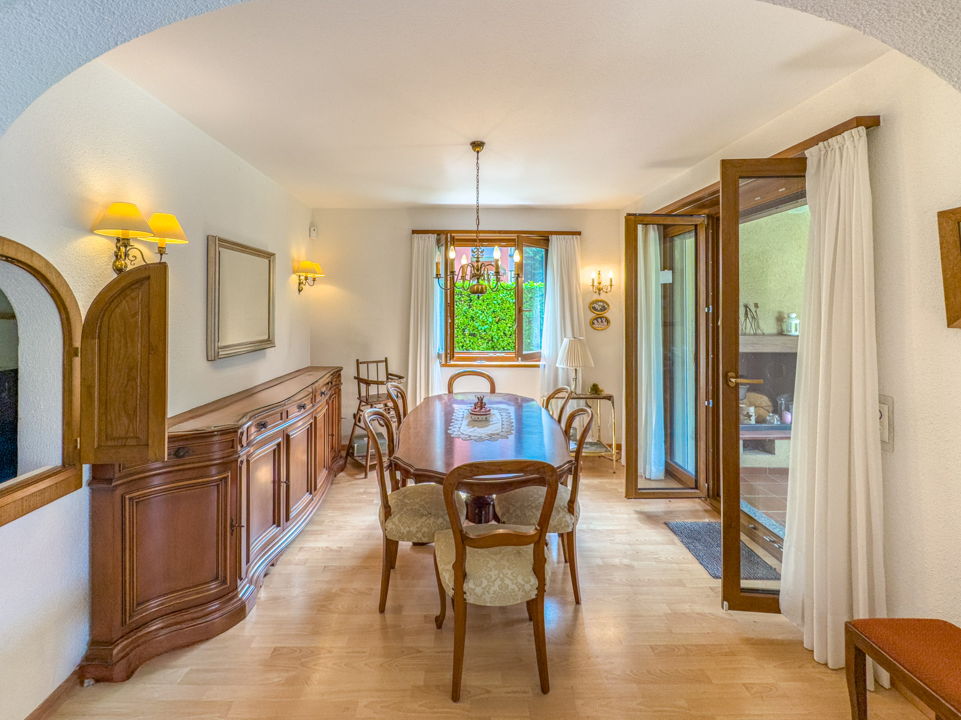 Casa con piscina in vendita a Lamone