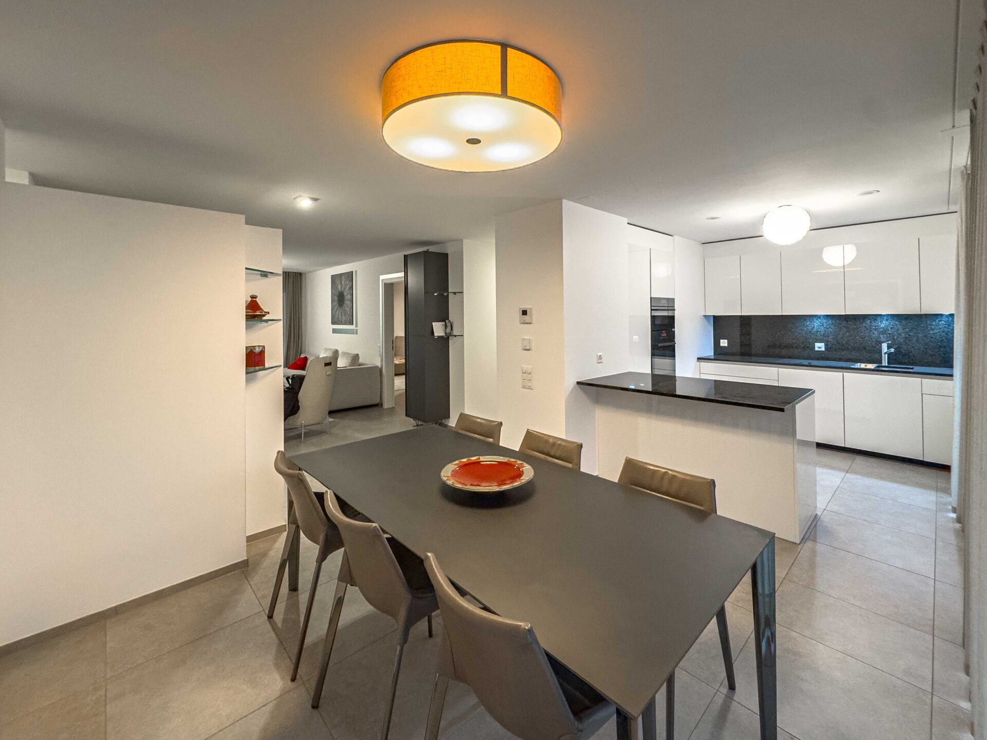 Appartamento in vendita a Figino in residenza con piscina e area wellness
