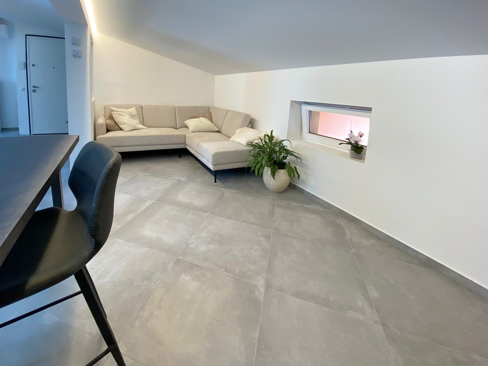 Wohnung in der Nähe des Sees in Capolago zu verkaufen Wohnung in der Nähe des Sees in Capolago zu verkaufen