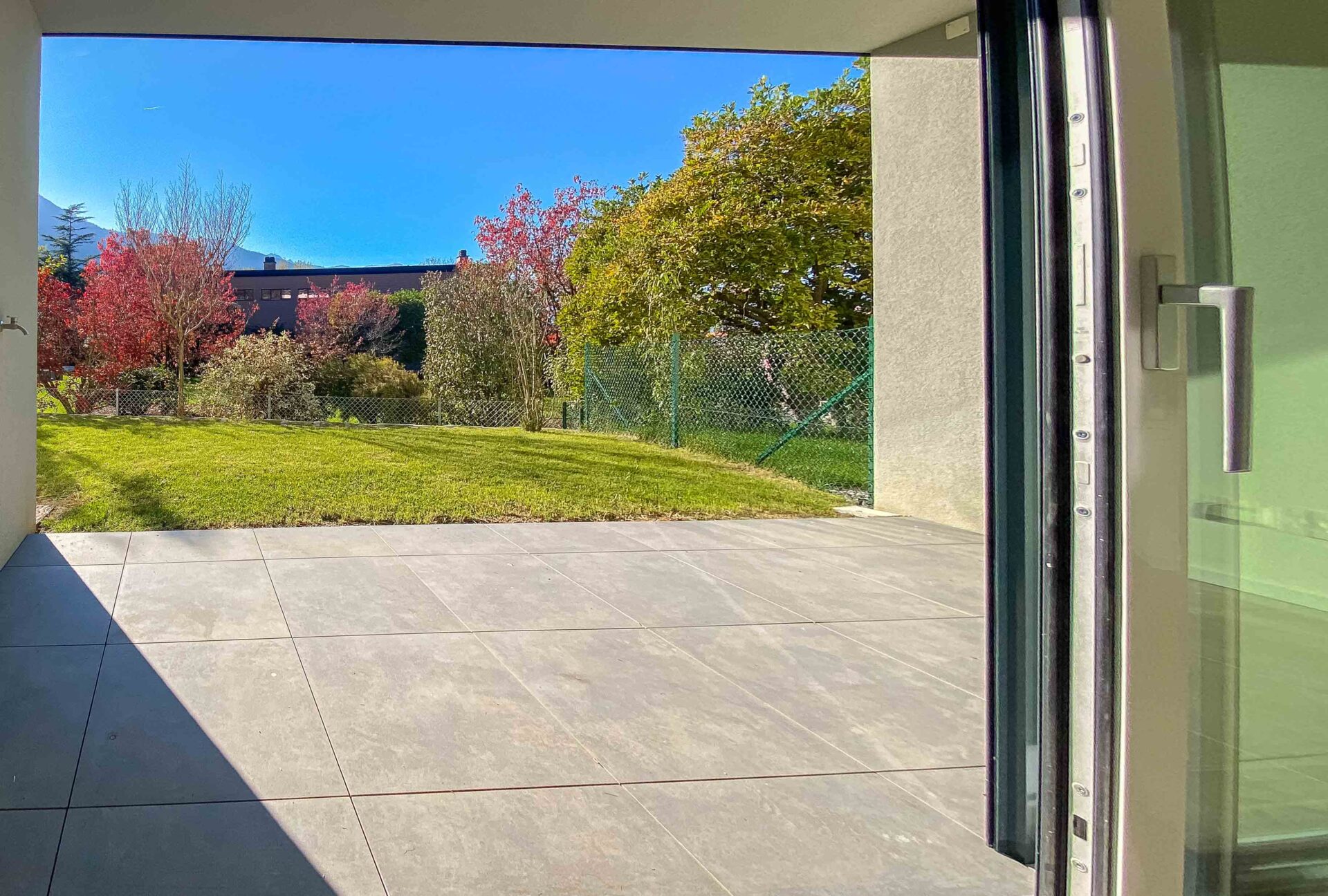 Newly built 2.5-room apartment for sale in Camorino