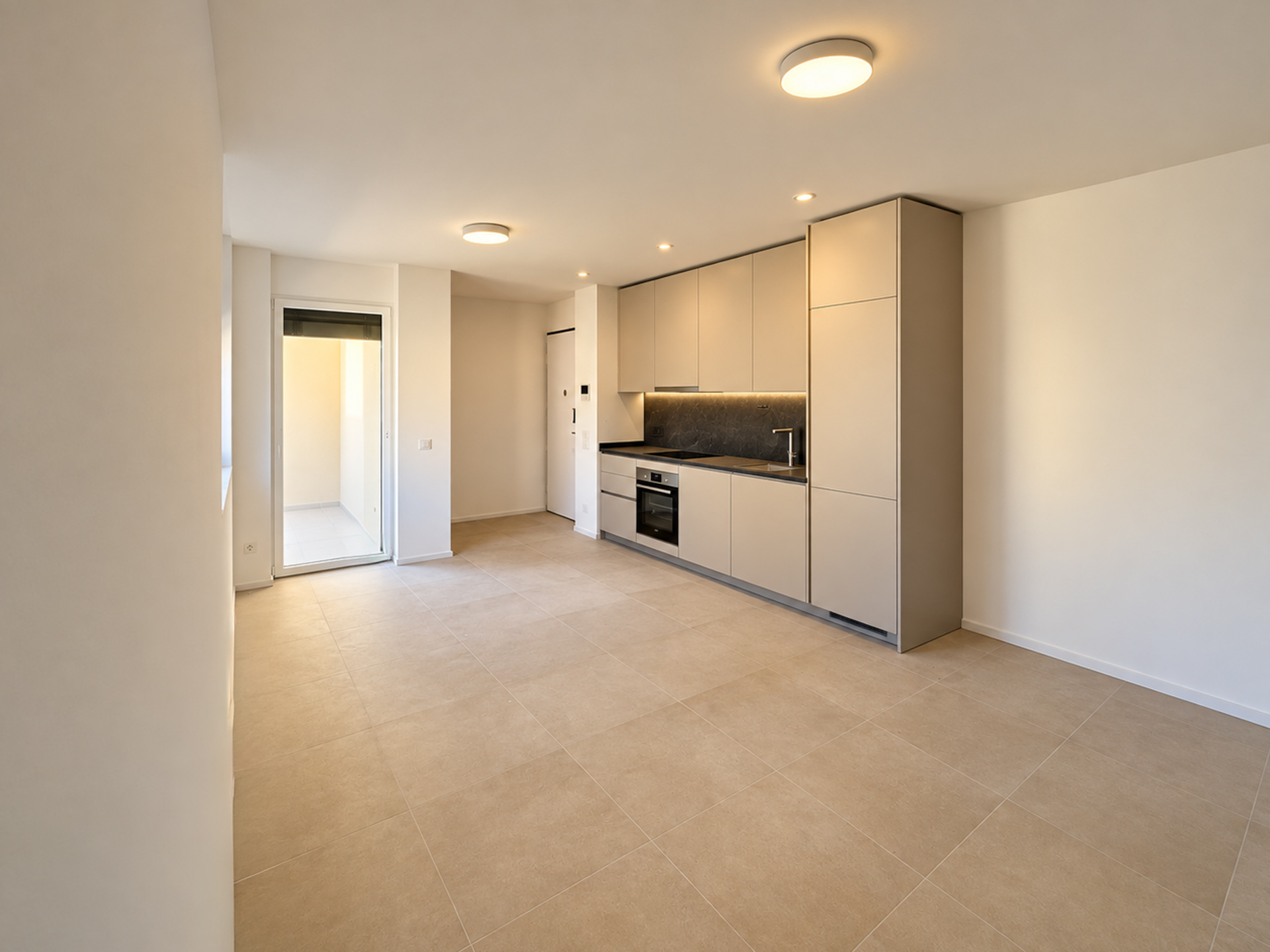 2.5-room top-floor apartment for rent in Stabio 2.5-room top-floor apartment for rent in Stabio