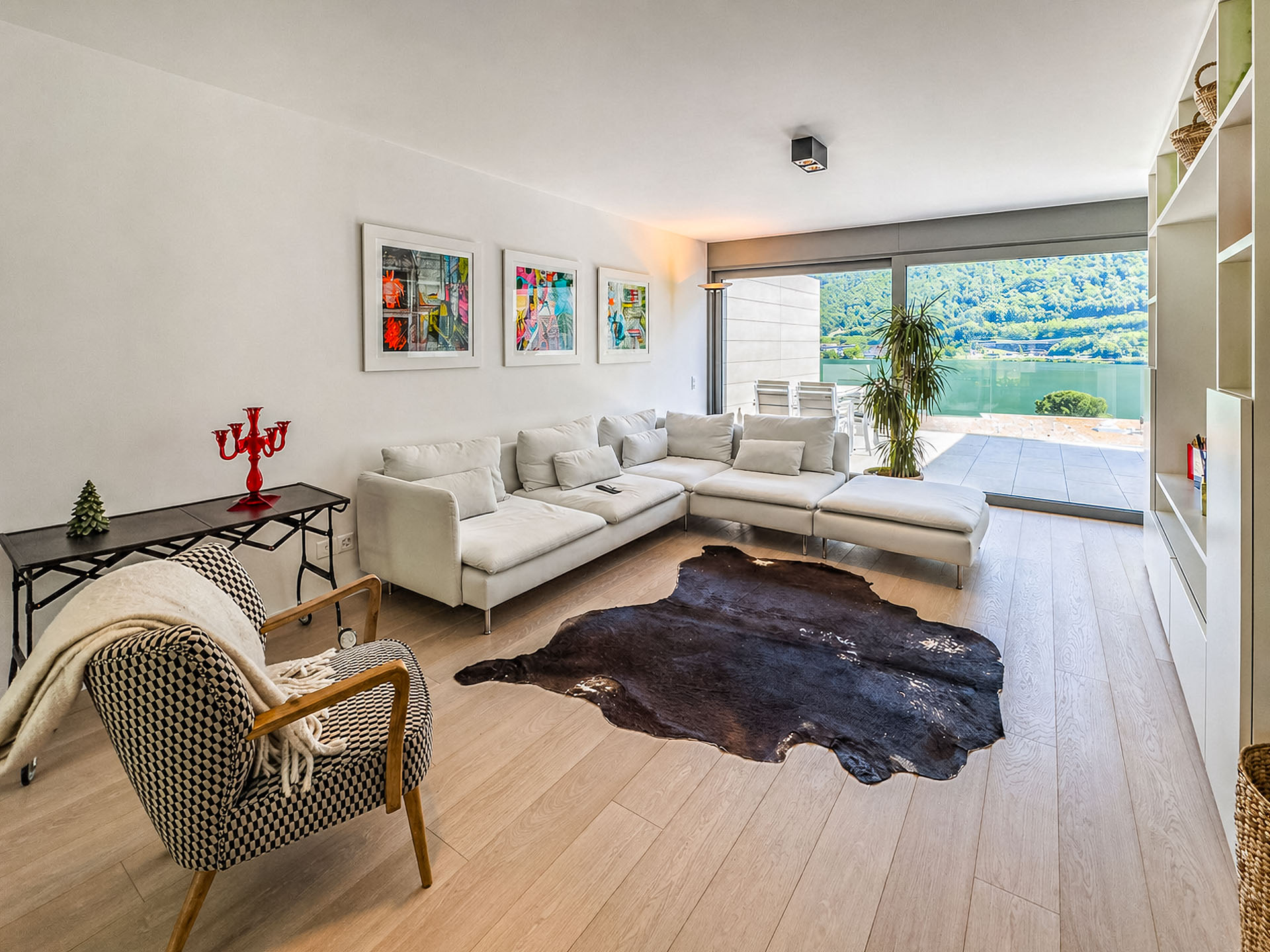 Wunderschöne Wohnung mit Seeblick in Riva San Vitale zu verkaufen, auch als Zweitwohnsitz verfügbar