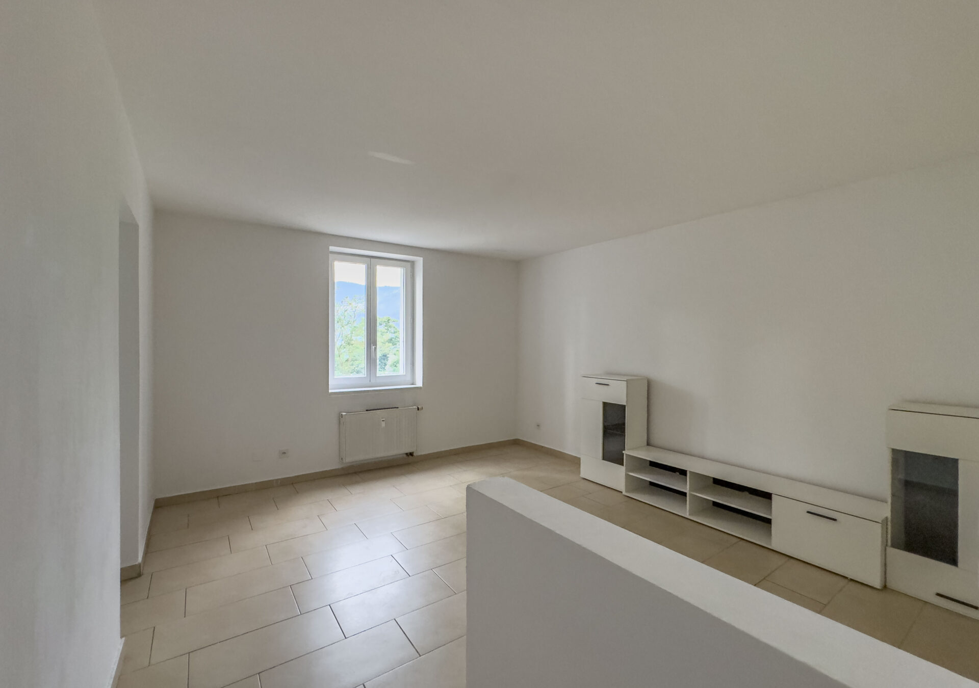 Neu renovierte 2,5-Zimmer-Wohnung in Cadempino zu verkaufen