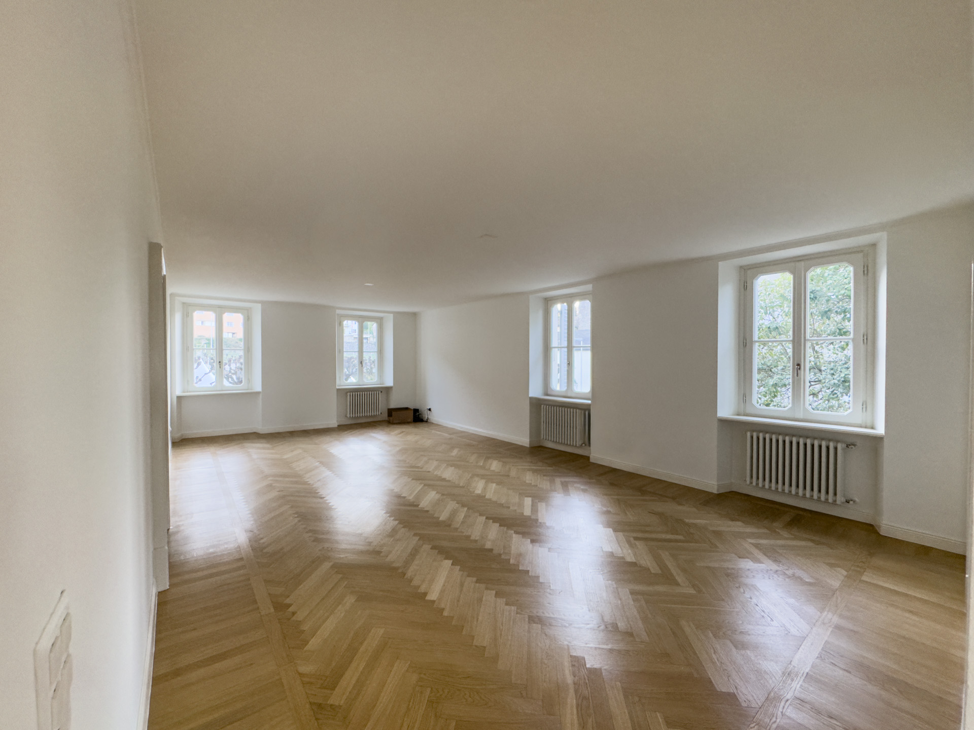 5,5-Zimmer-Wohnung zum Verkauf in Mendrisio in der prestigeträchtigen Umgebung einer historischen Villa