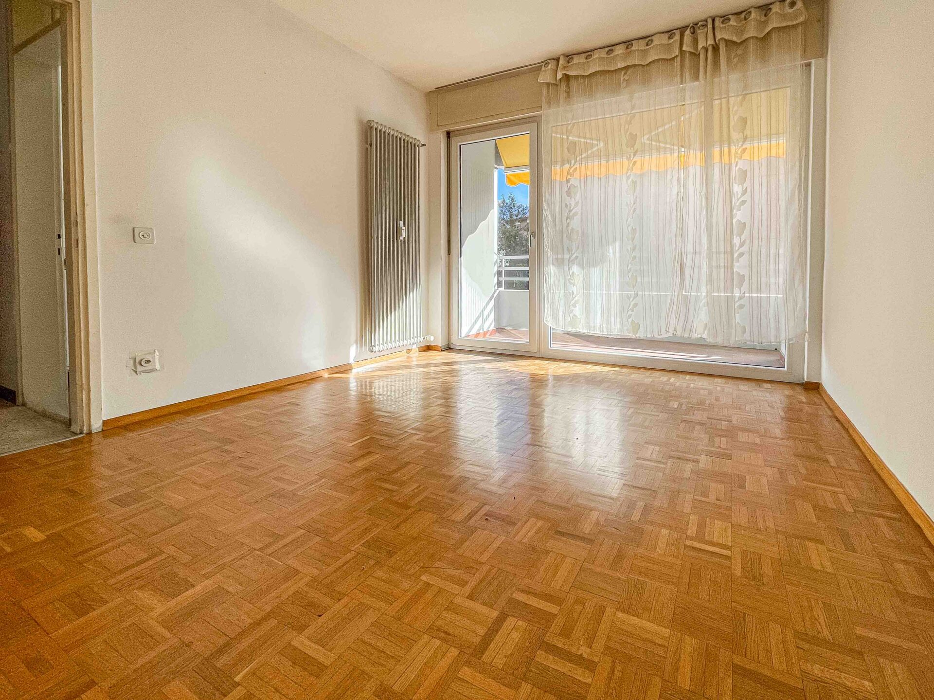 Apartment for sale in Lugano near the station