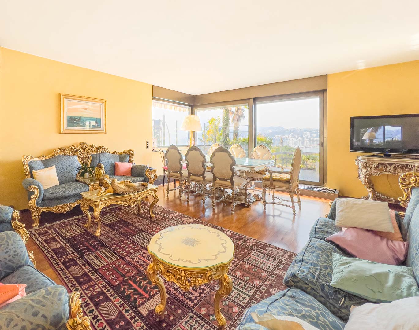 Wohnung mit atemberaubender Terrasse mit Seeblick in Lugano zu verkaufen