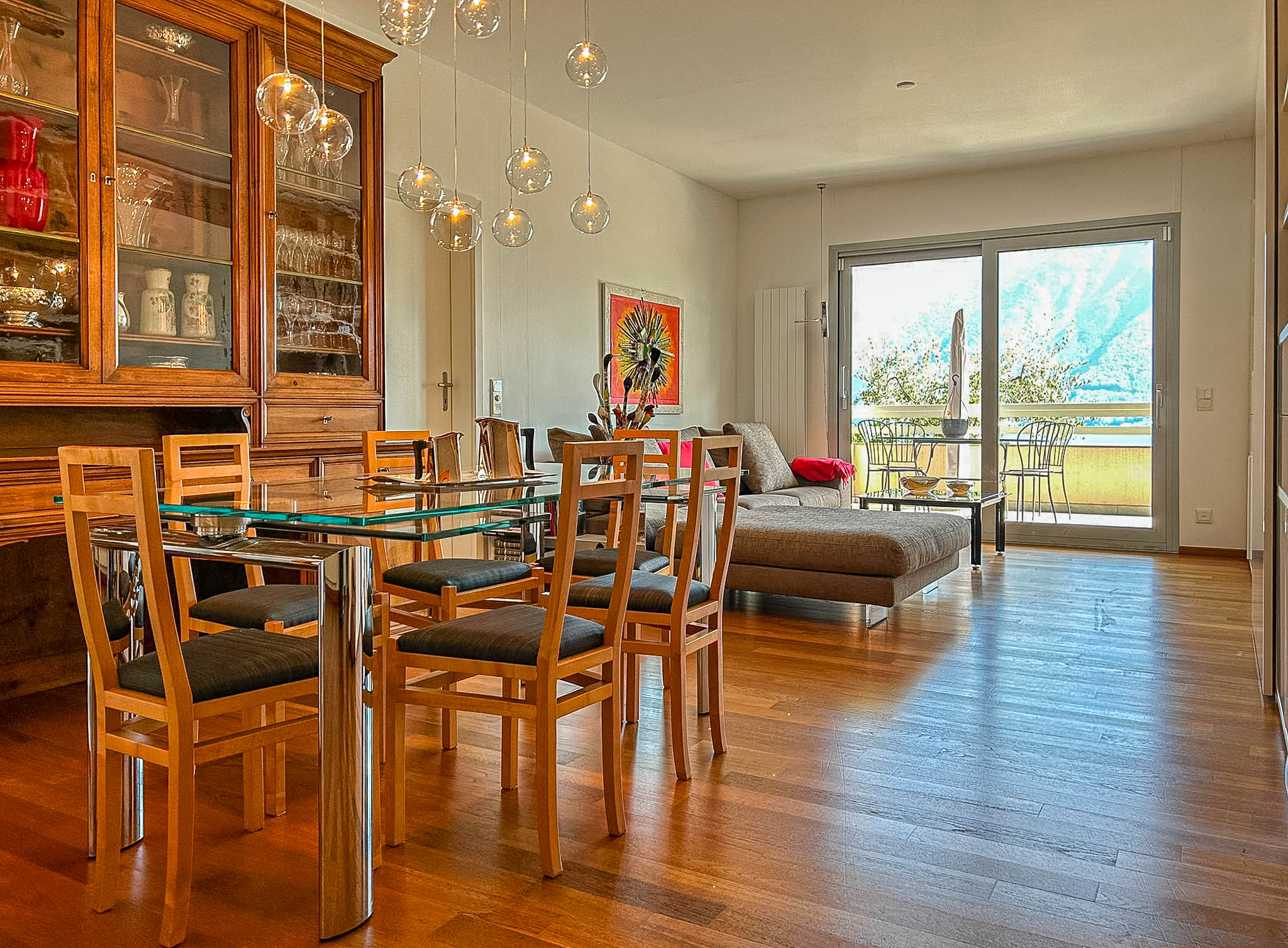 Apartment with pool for sale in Lugano Loreto