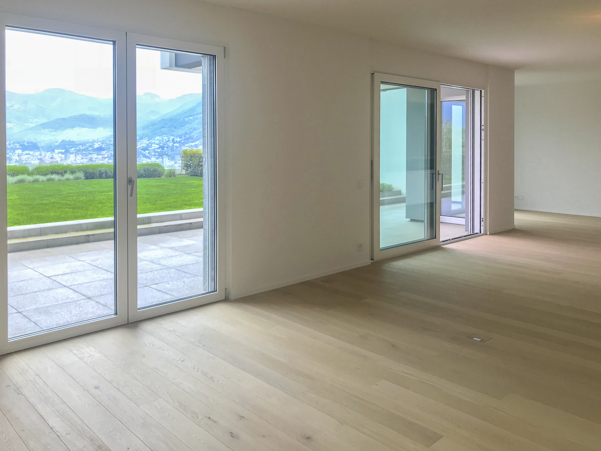 Appartamento di lusso vista lago in vendita a Paradiso